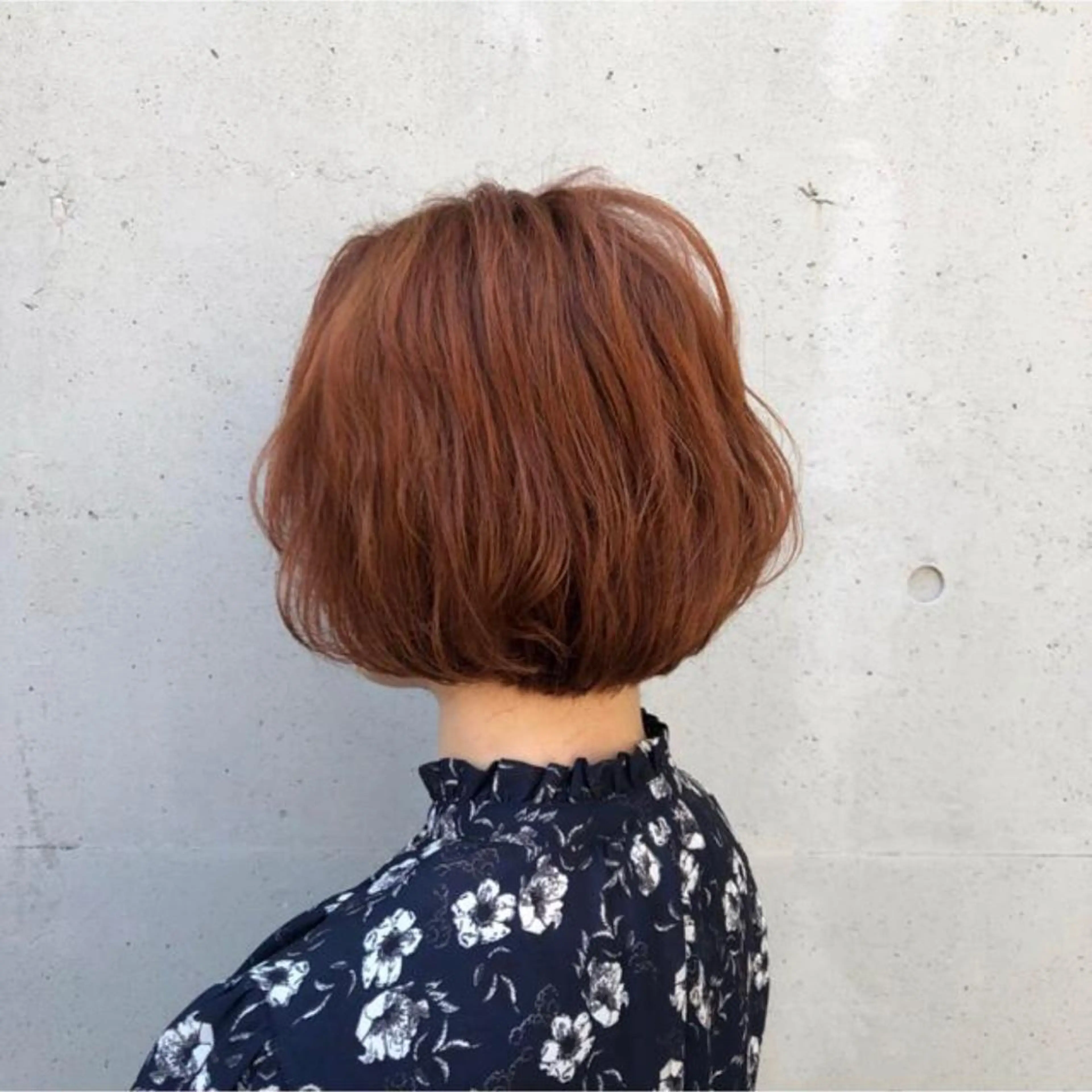 ミディアム カラー ヘアアレンジ ダブルカラー オレンジ カット ヘアカラー トリートメント 酸性縮毛矯正🧴韓国 レイヤー/髪質改善のヘアスタイル