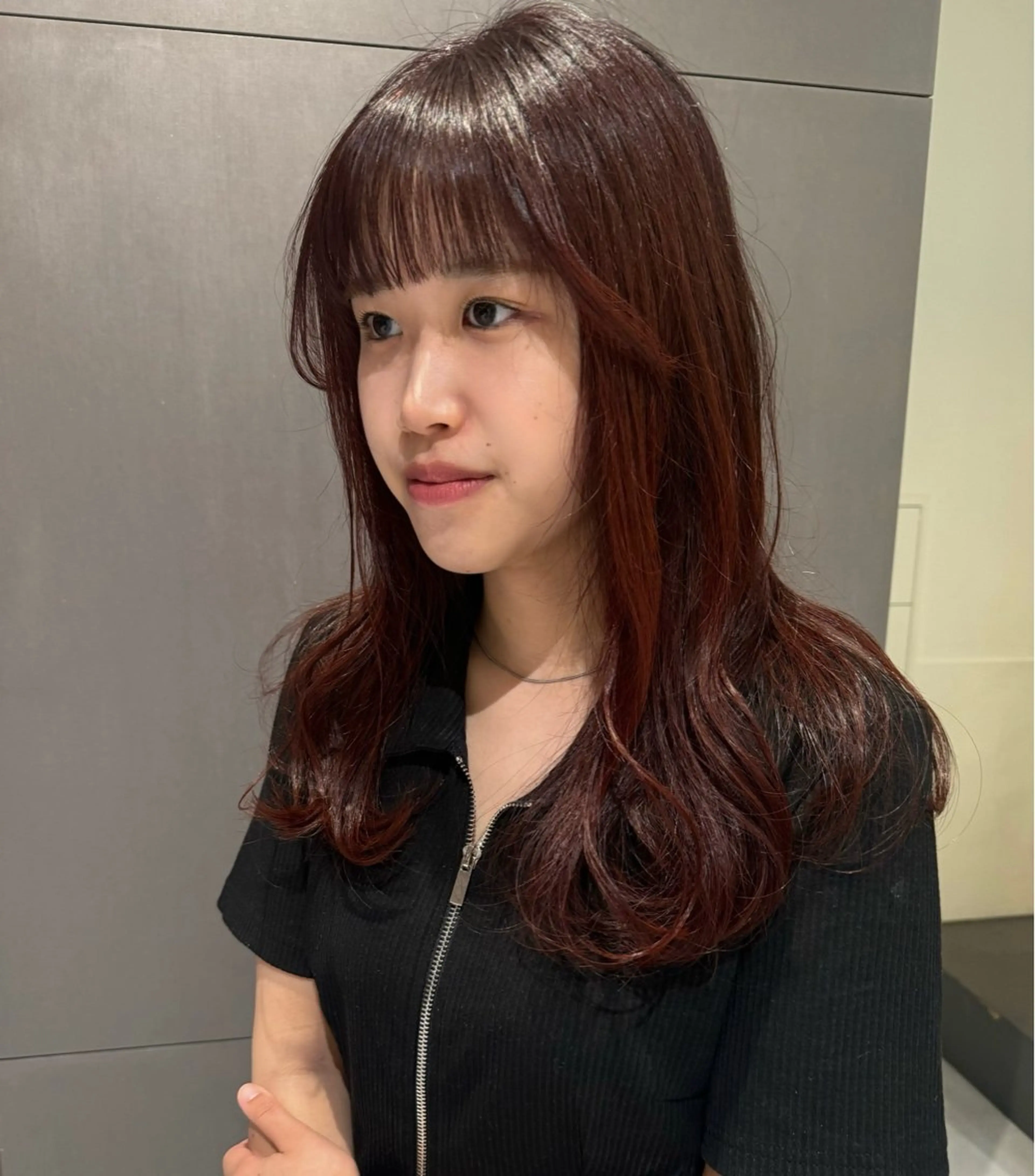 ロング カラー カシス 透明感×レイヤーカッ ト🌼kiraraのヘアスタイル