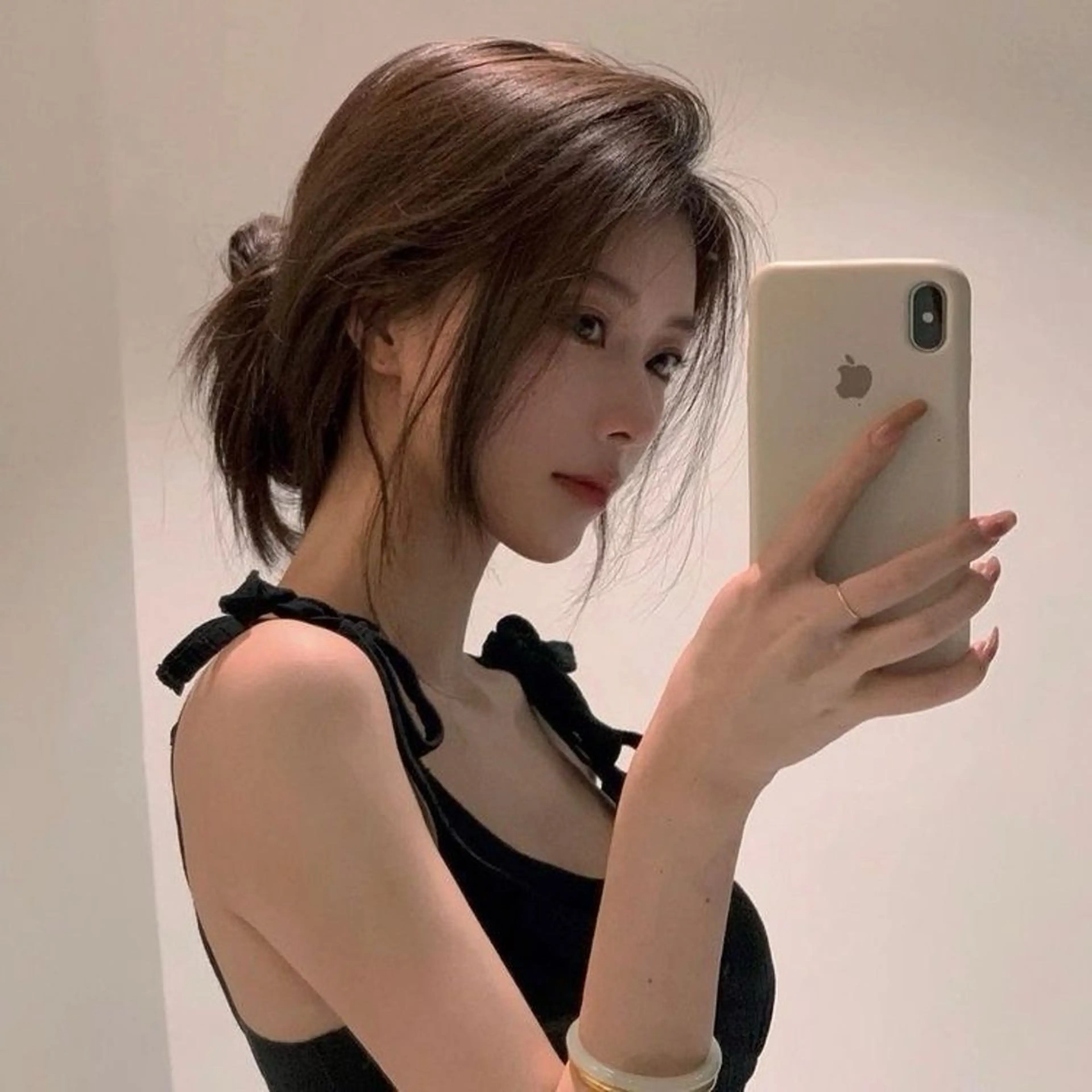 ロング カラー カット ヘアカラー トリートメント 莉乃/縮毛矯正/髪質 改善/艶カラーのヘアスタイル