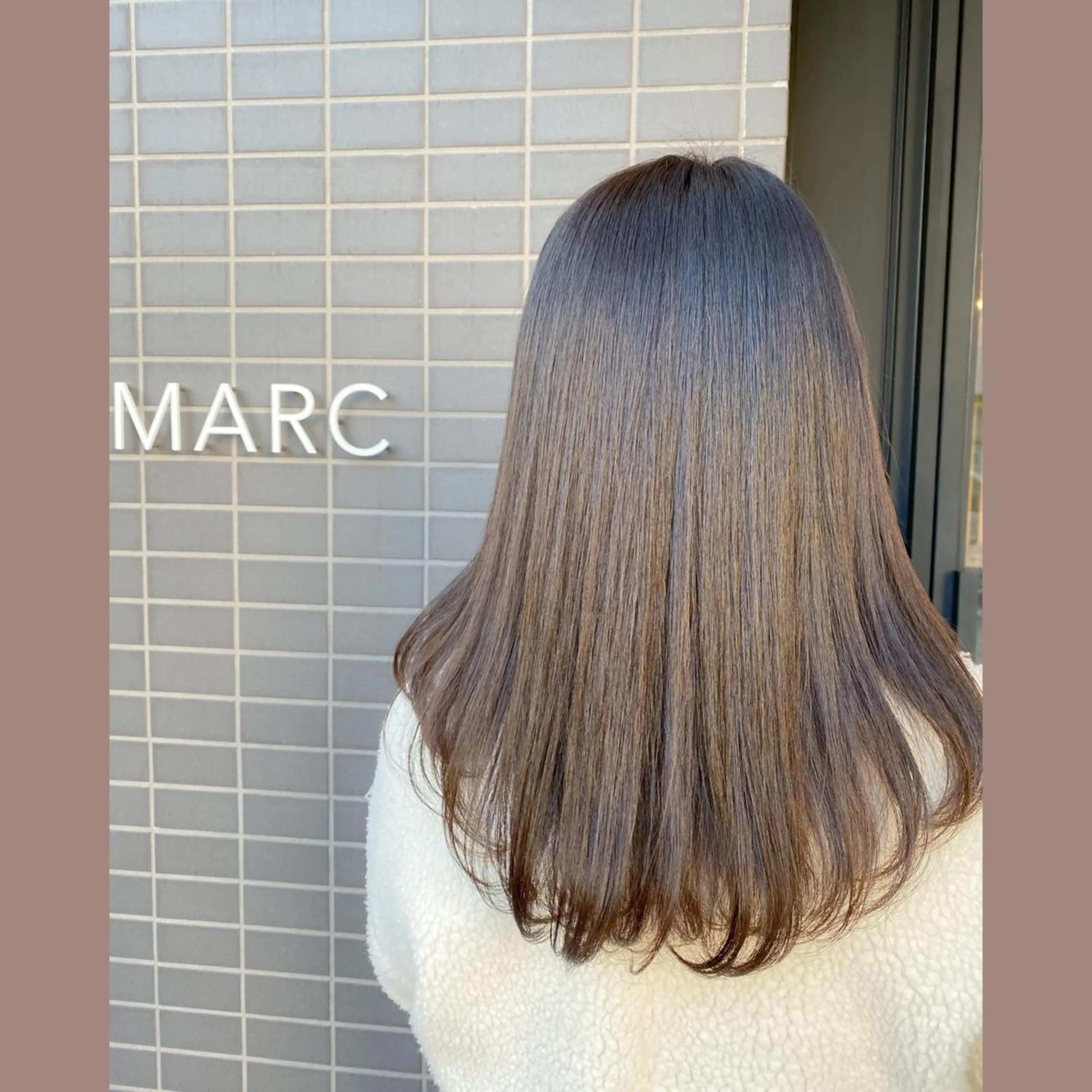 セミロング 𓅰なかがわ ふみな𓅯のヘアスタイル