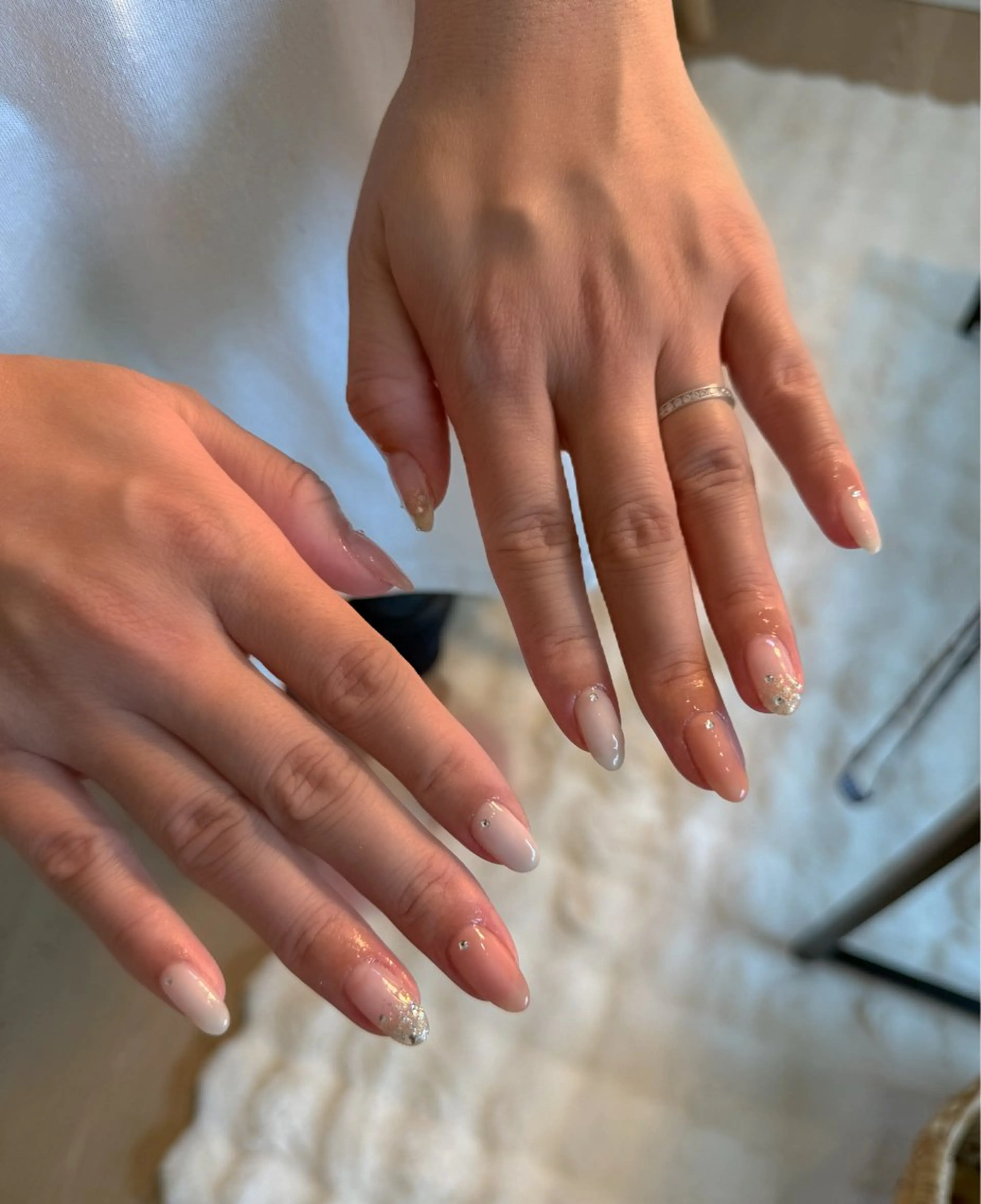 ネイル ラメ(グリッター) ワンカラーネイル ピンク シンプルネイル ストーンネイル ハンドネイル nail salon Estelleのネイルデザイン