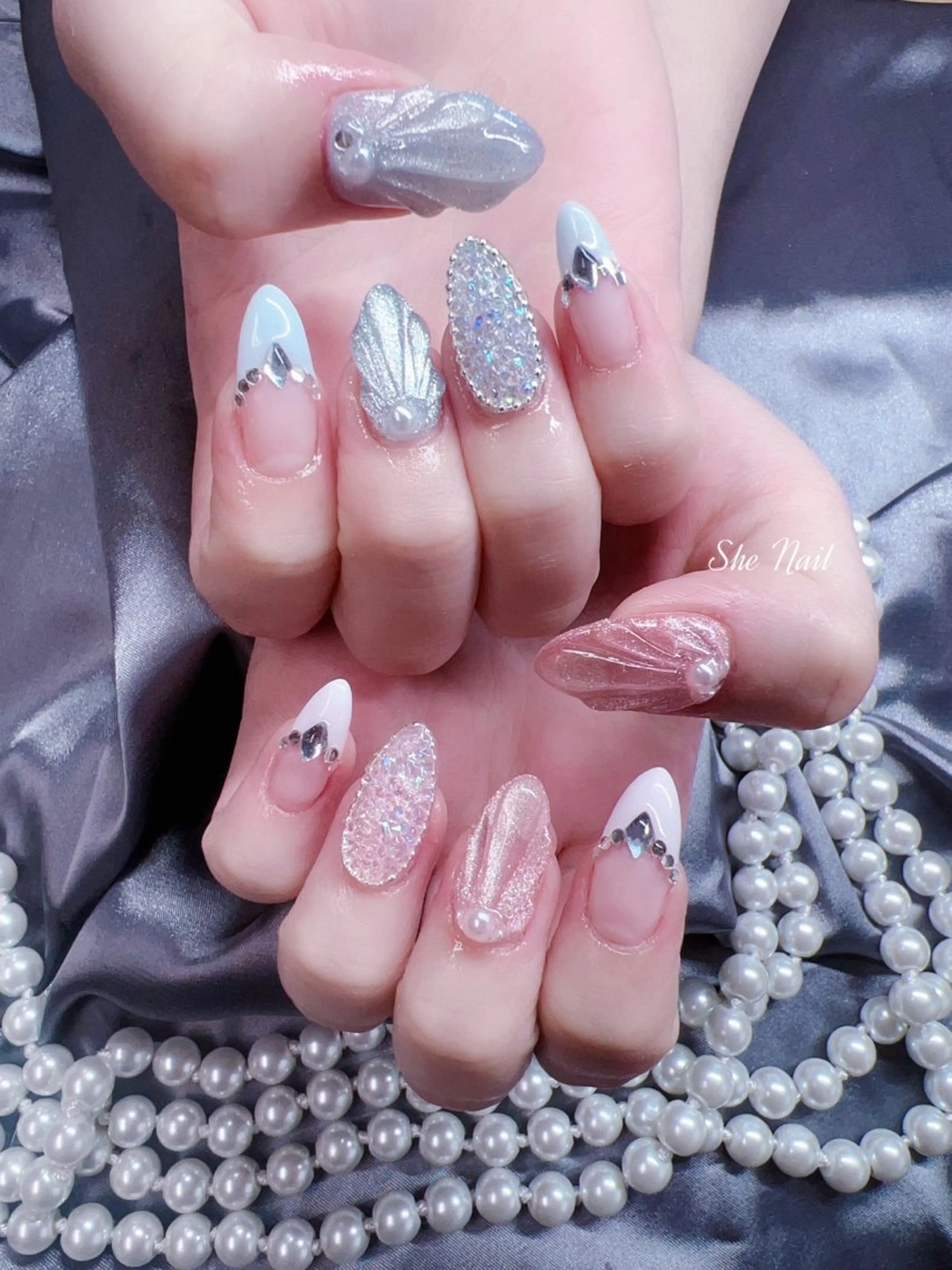 ネイル チークネイル フレンチネイル キラキラネイル 韓国ネイル マグネットネイル ハンドネイル She   Nail所属・ISA_ BELLAのネイルデザイン