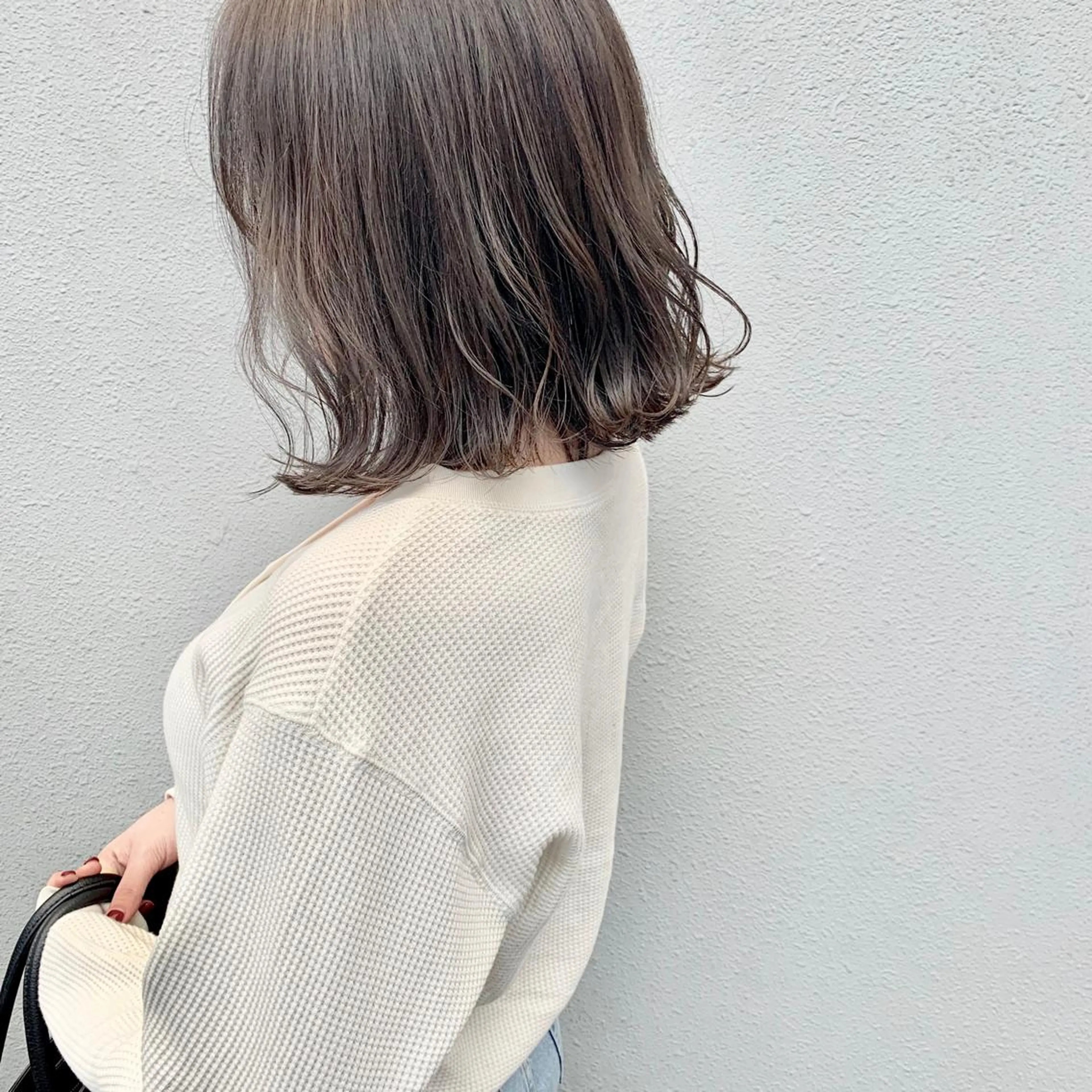 ミディアム カラー ヤスドミ ケイスケのヘアスタイル