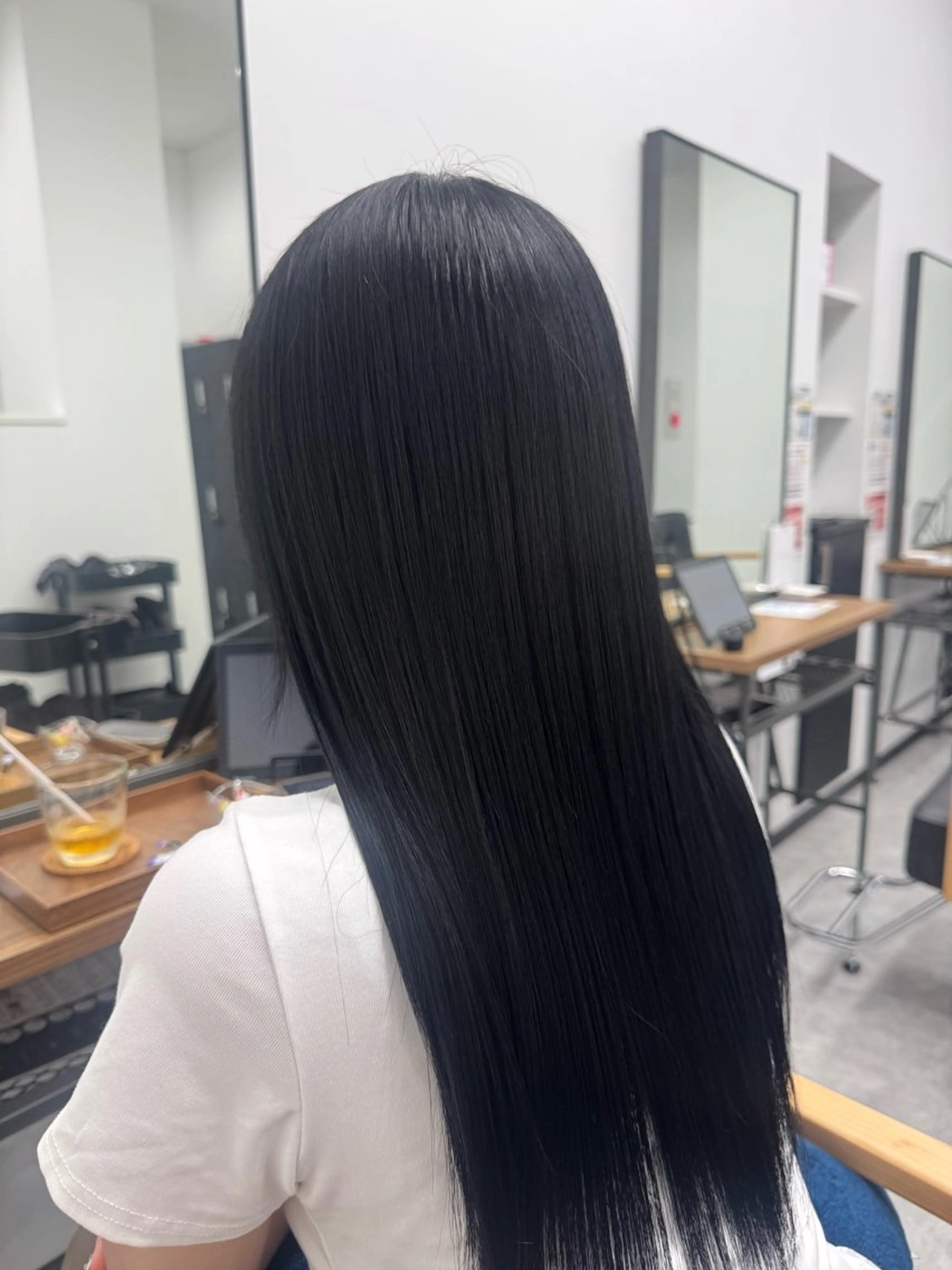 ロング カラー BELLE by revo所属・𝘀𝗮𝗲/ 艶髪/ショートボブのヘアスタイル