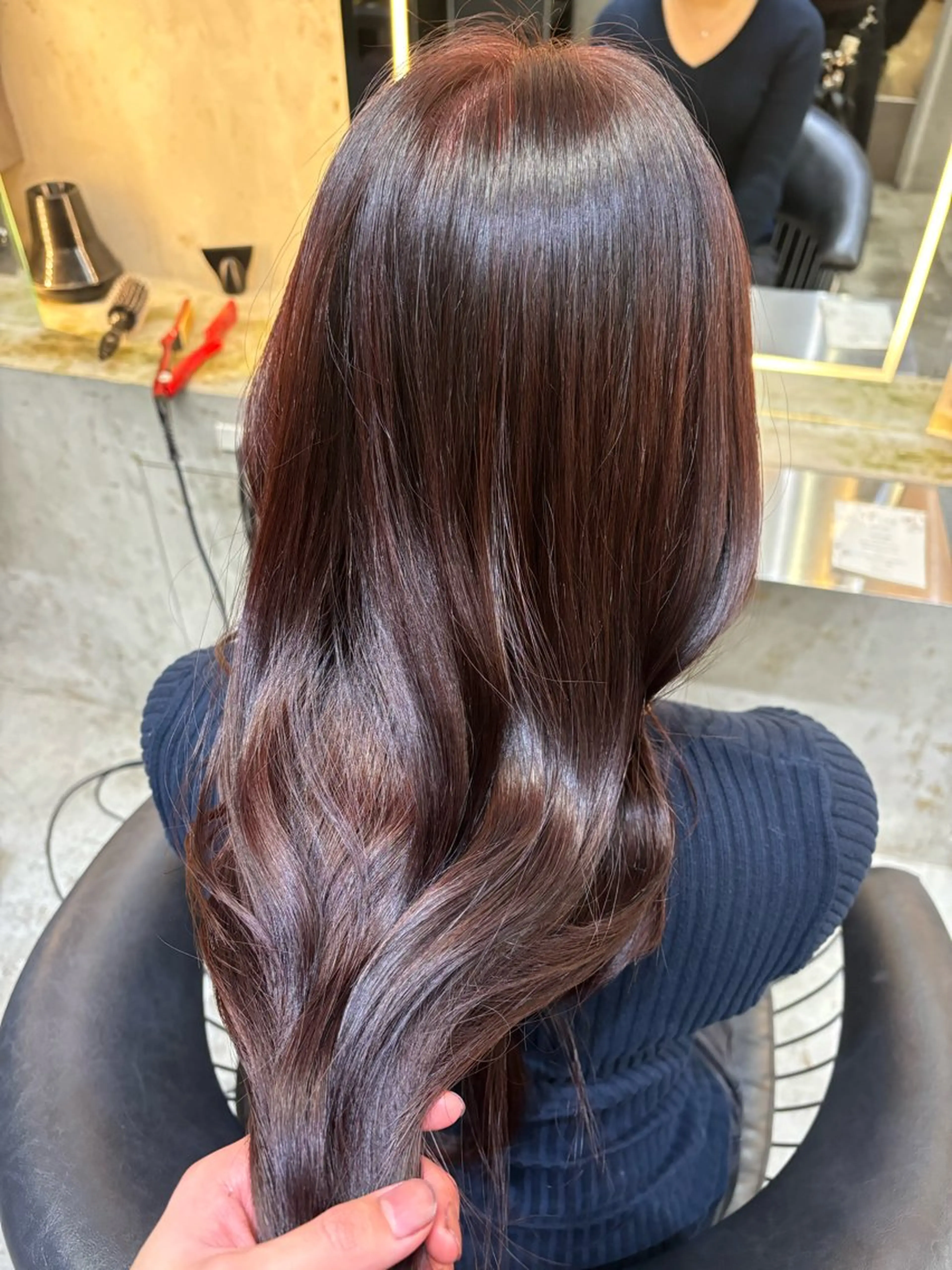 カラー 透明感カラー レッドカラー ヘアカラー Lond表参道店所属・うる艶縮毛カラー✨ たいよう☀️のヘアスタイル