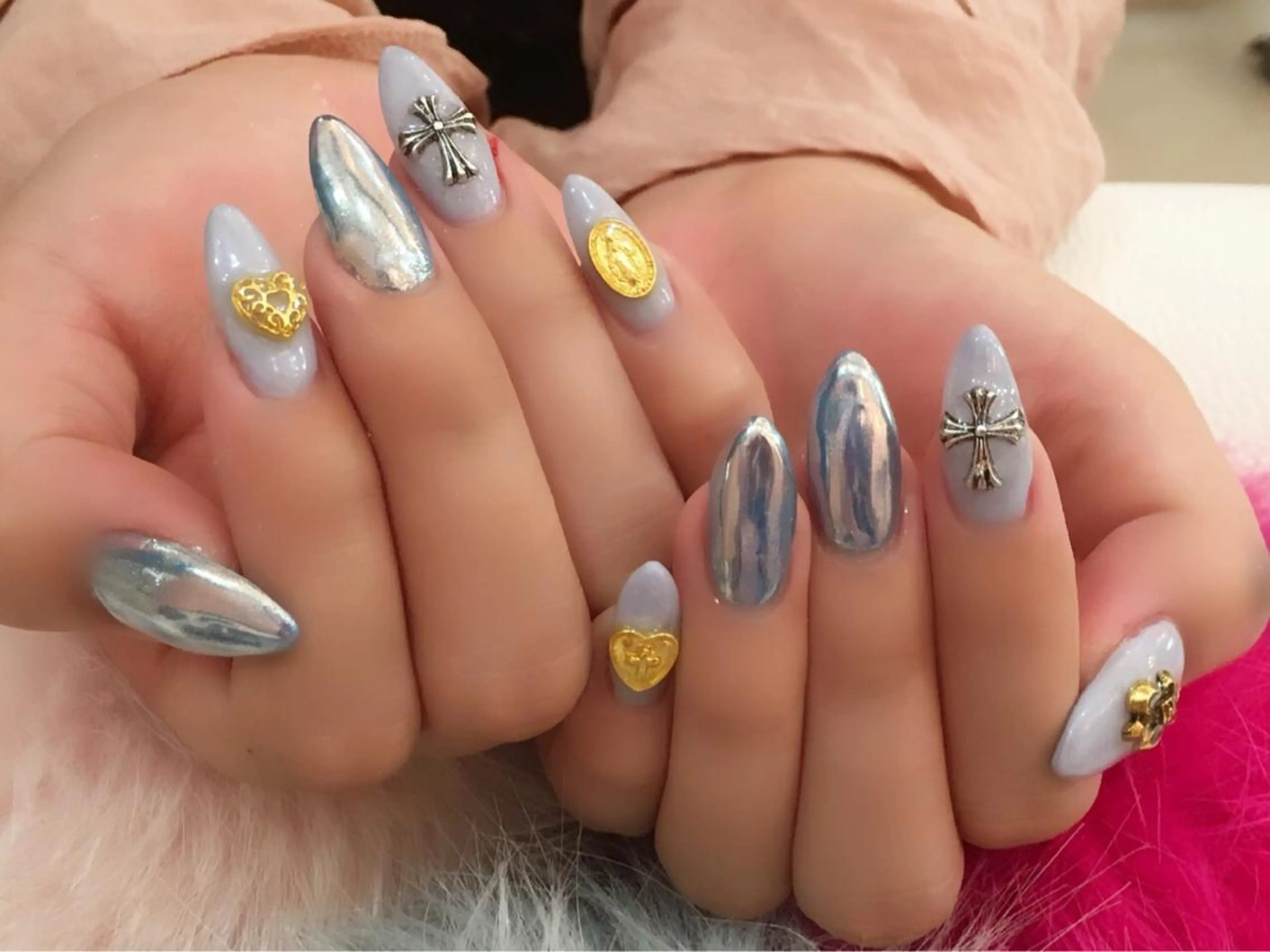 ミディアム カラー メンズ キッズ ネイル 学生（メンズ向け） ピンクカラー 学生 アートネイル フットネイル NAILSGOGO shibuyaのネイルデザイン