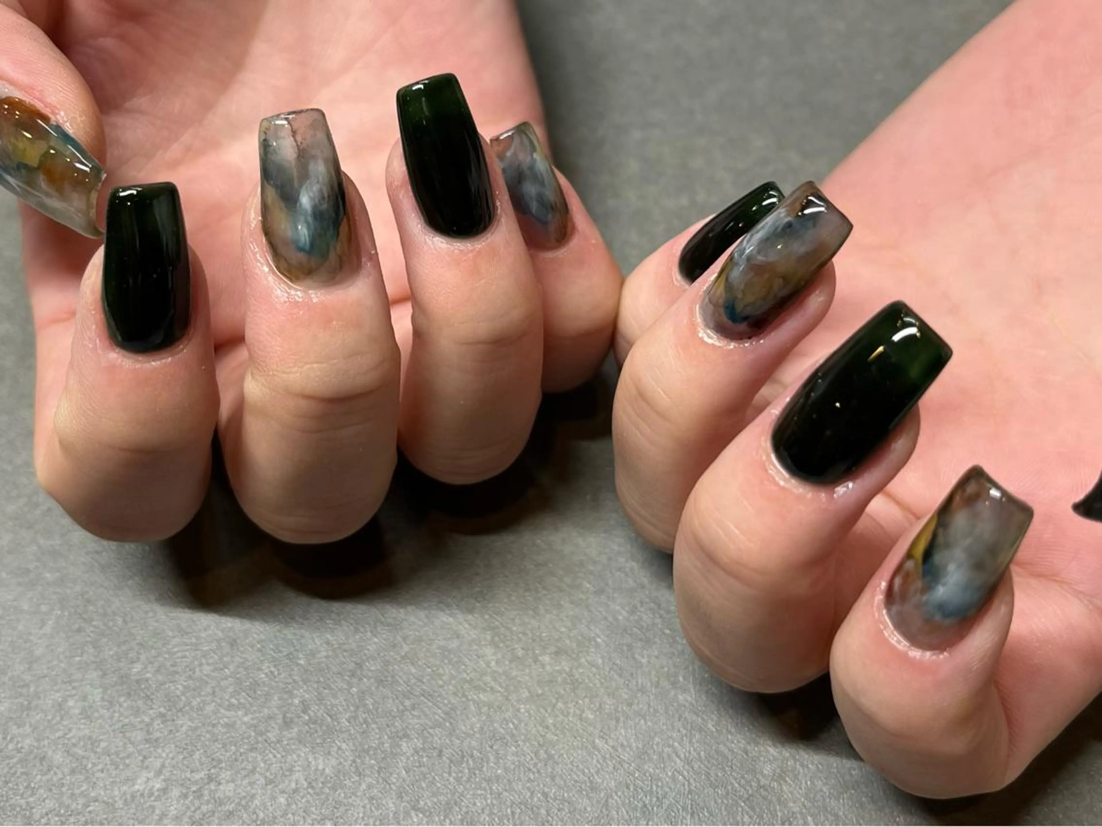 ネイル ニュアンスネイル スカルプネイル ハンドネイル 小河 仁美のネイルデザイン