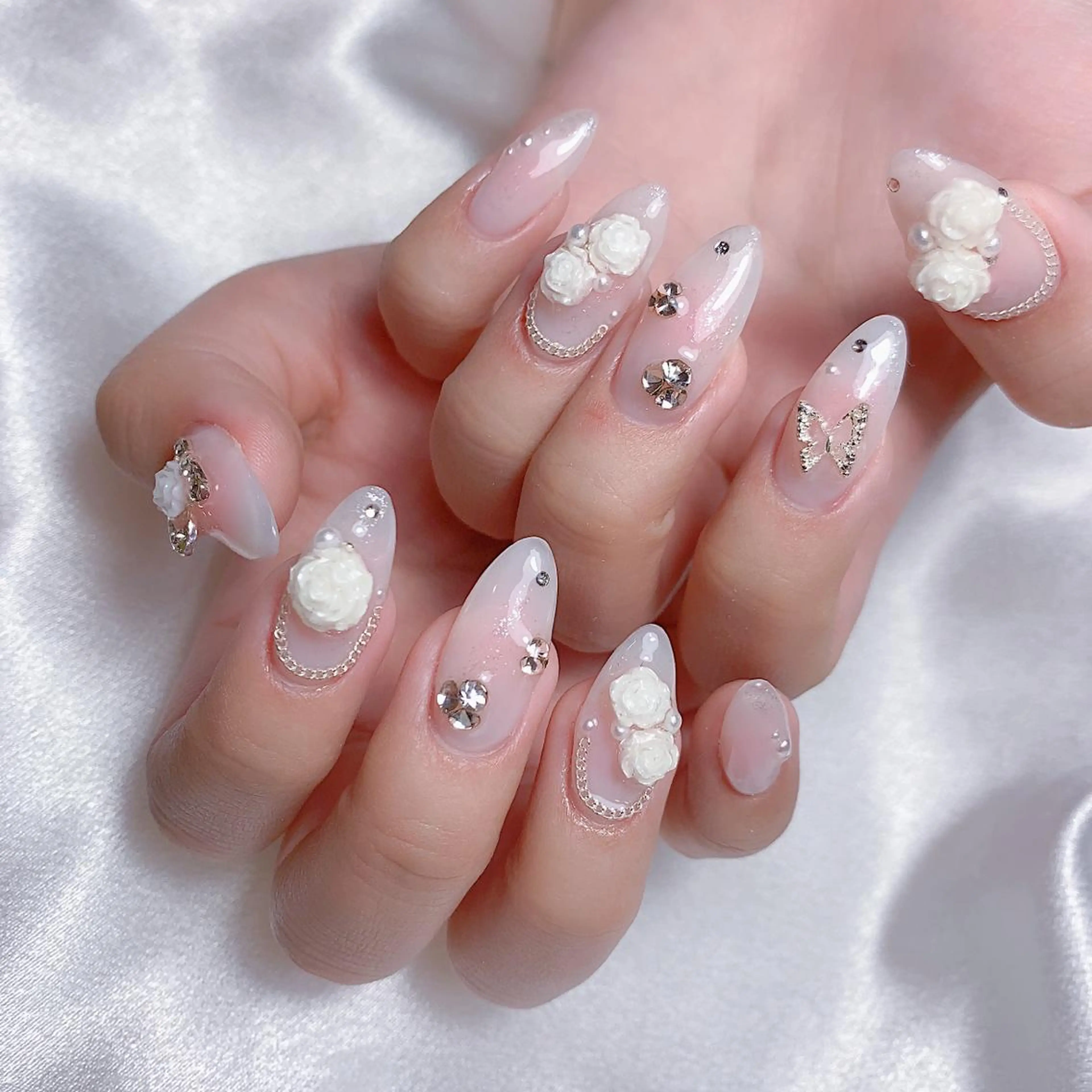 ネイル ハンドネイル ネイルサロン ルミア Lumia 店長のネイルデザイン