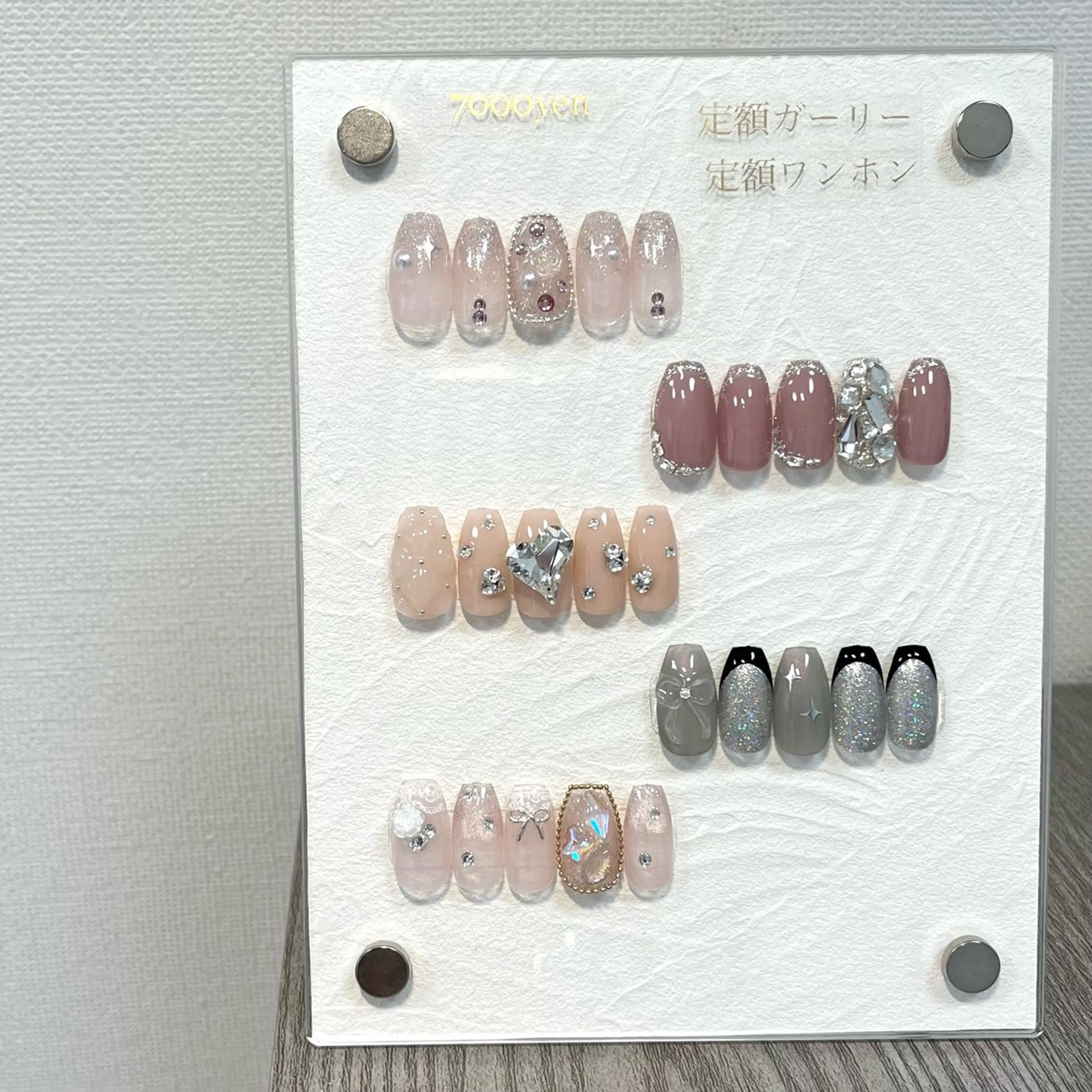 ネイル ガーリー ワンホンネイル ハンドネイル ayaca ♡のネイルデザイン