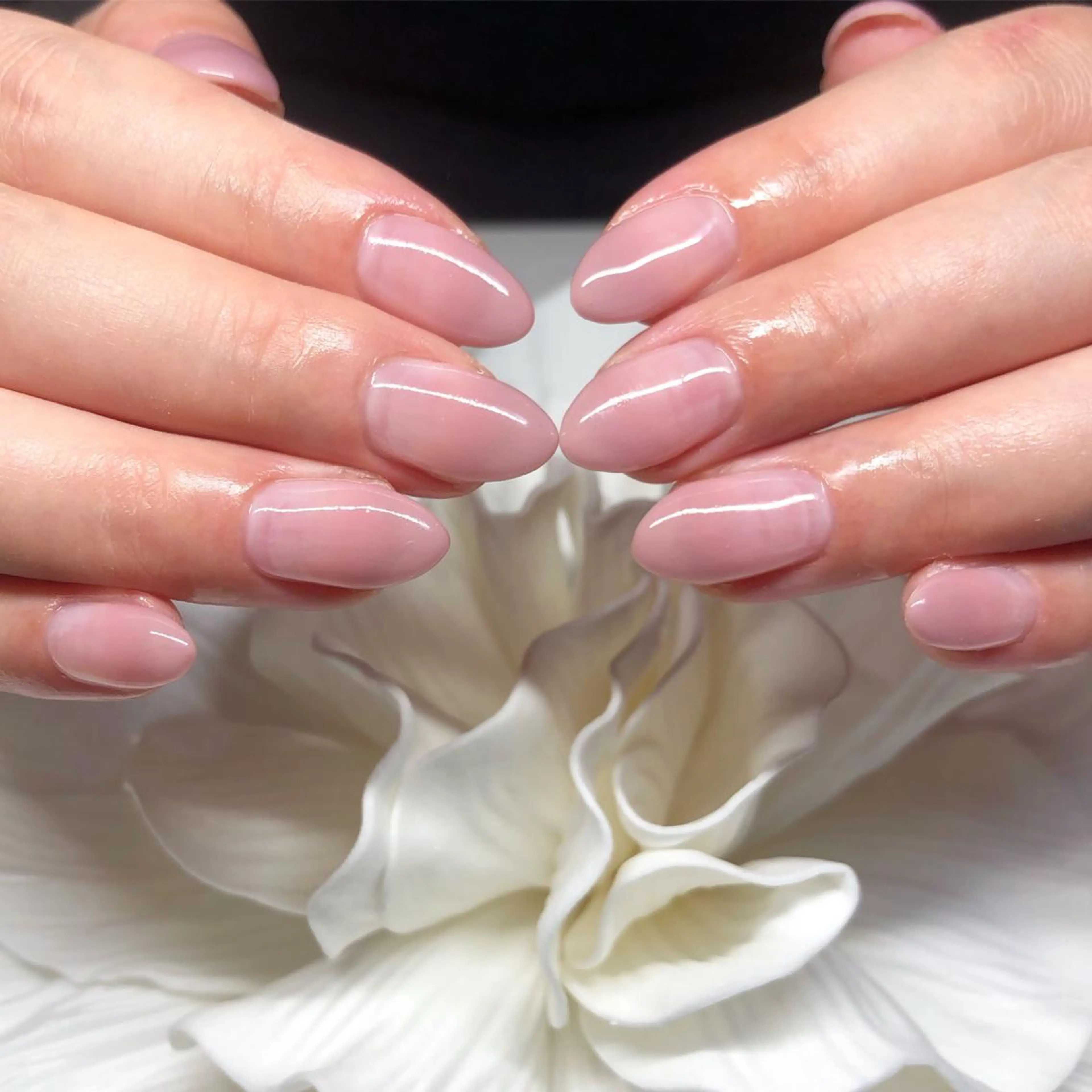 ネイル ワンカラーネイル ハンドネイル ëmma nail_ by chulaのネイルデザイン