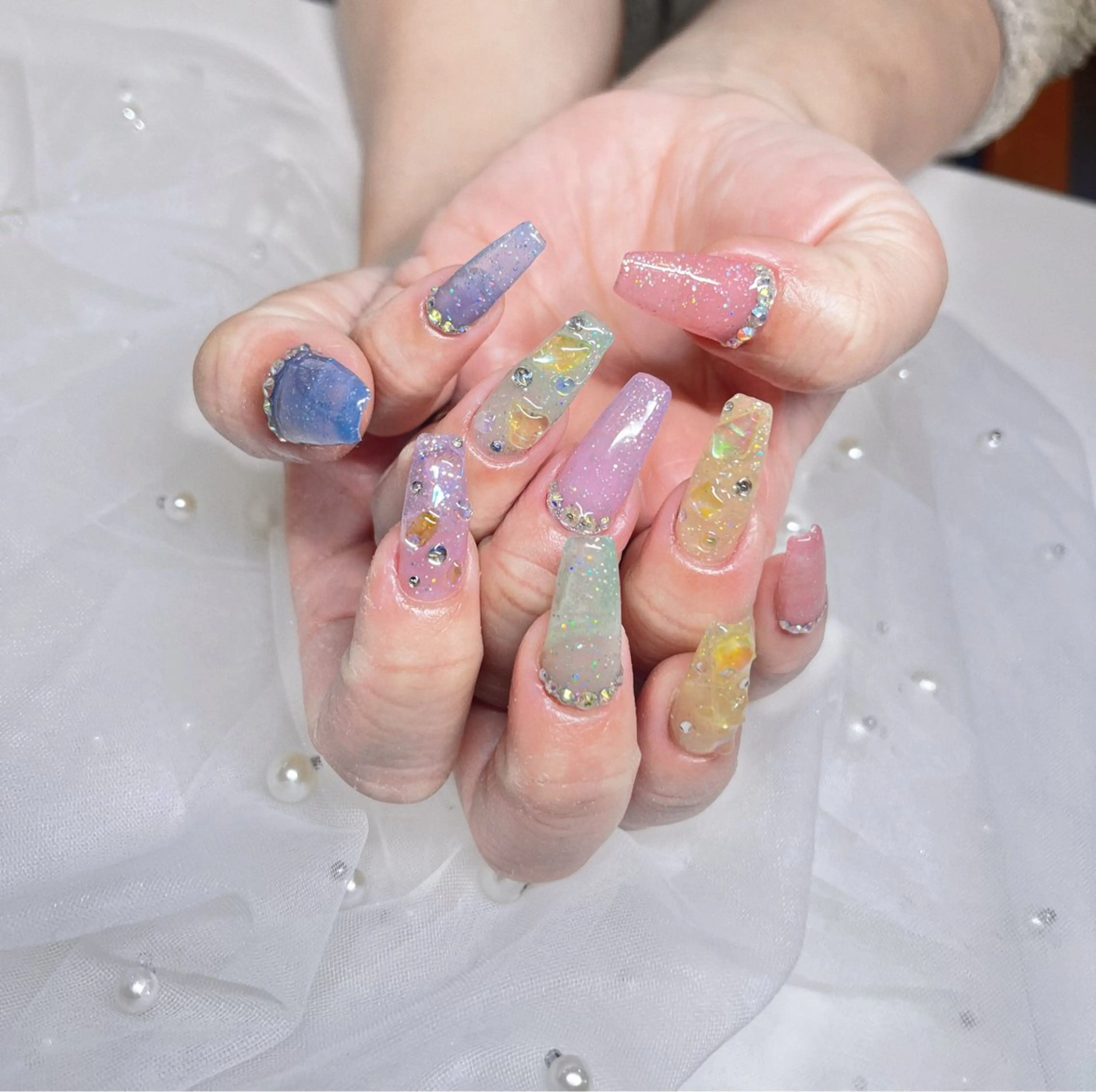 ネイル Fairyフェアリーネイルサロン所属・Nail Hibi サロンのネイルデザイン