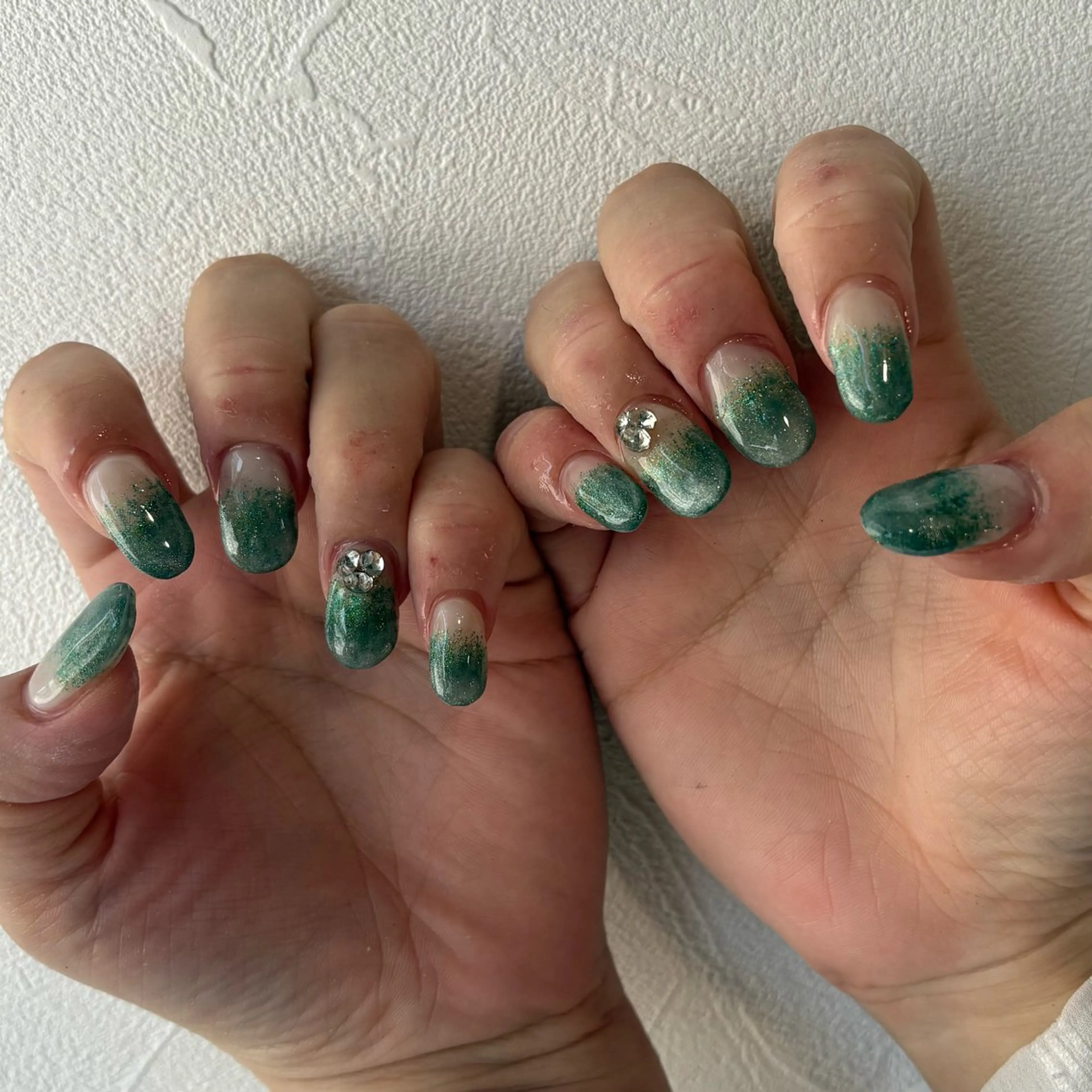 ネイル アートネイル 長さ出し グラデーション グリーン 韓国ネイル vante_aimi .パラジェル取扱店のネイルデザイン