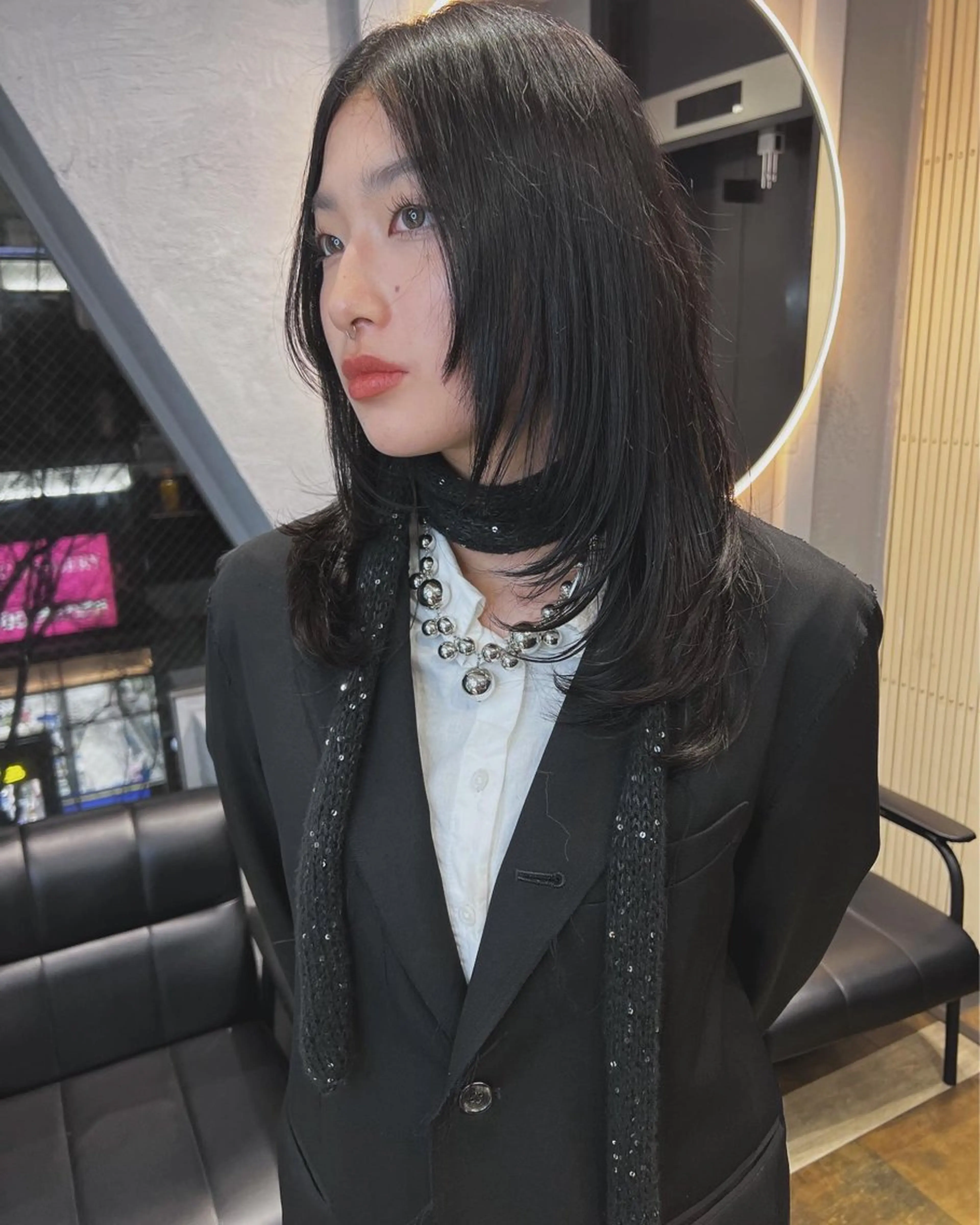 ミディアム TATSUブリーチ/ ミルクティーベージュのヘアスタイル