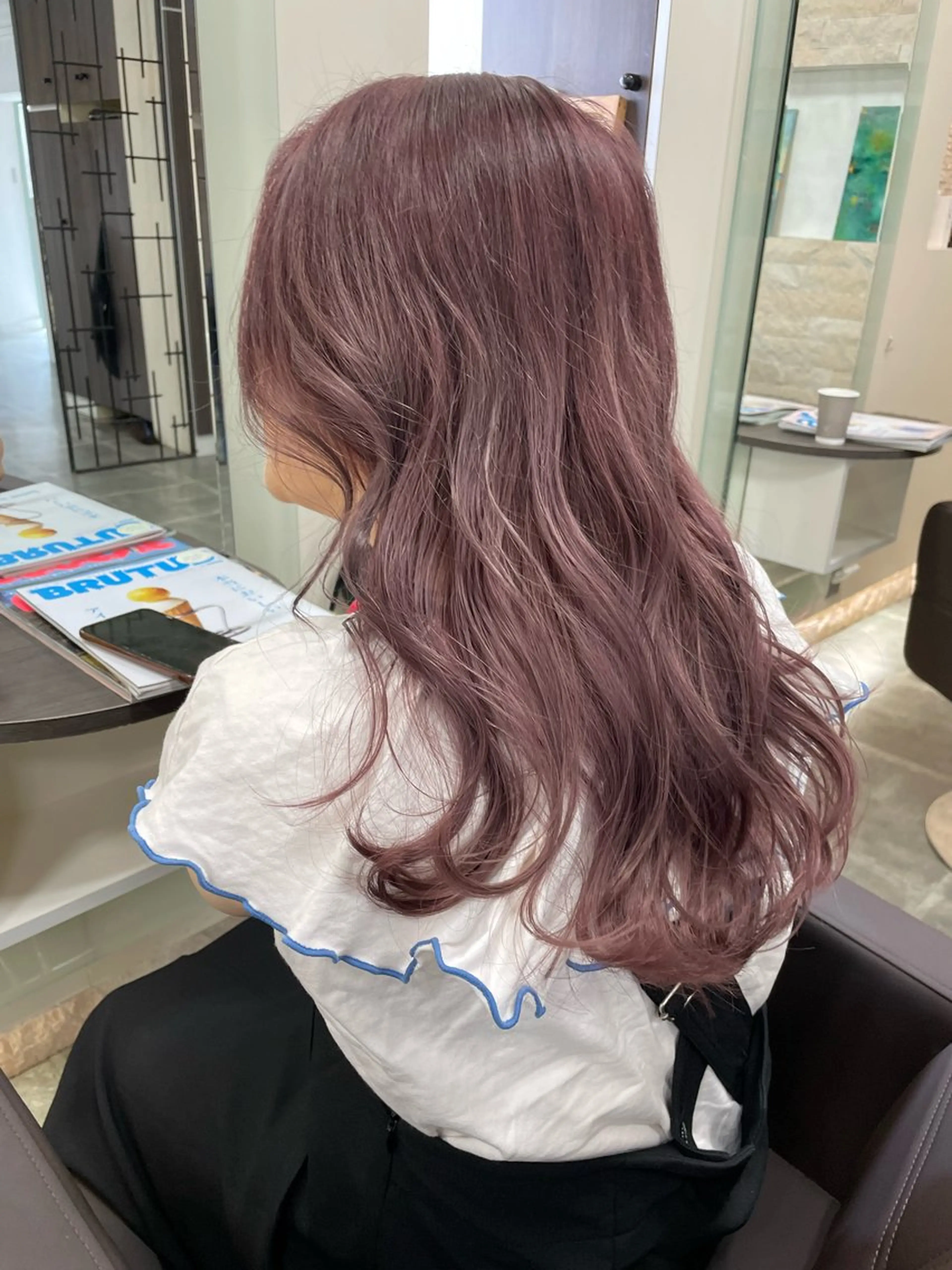 ロング カラー カット ヘアカラー トリートメント 平 ちひろのヘアスタイル