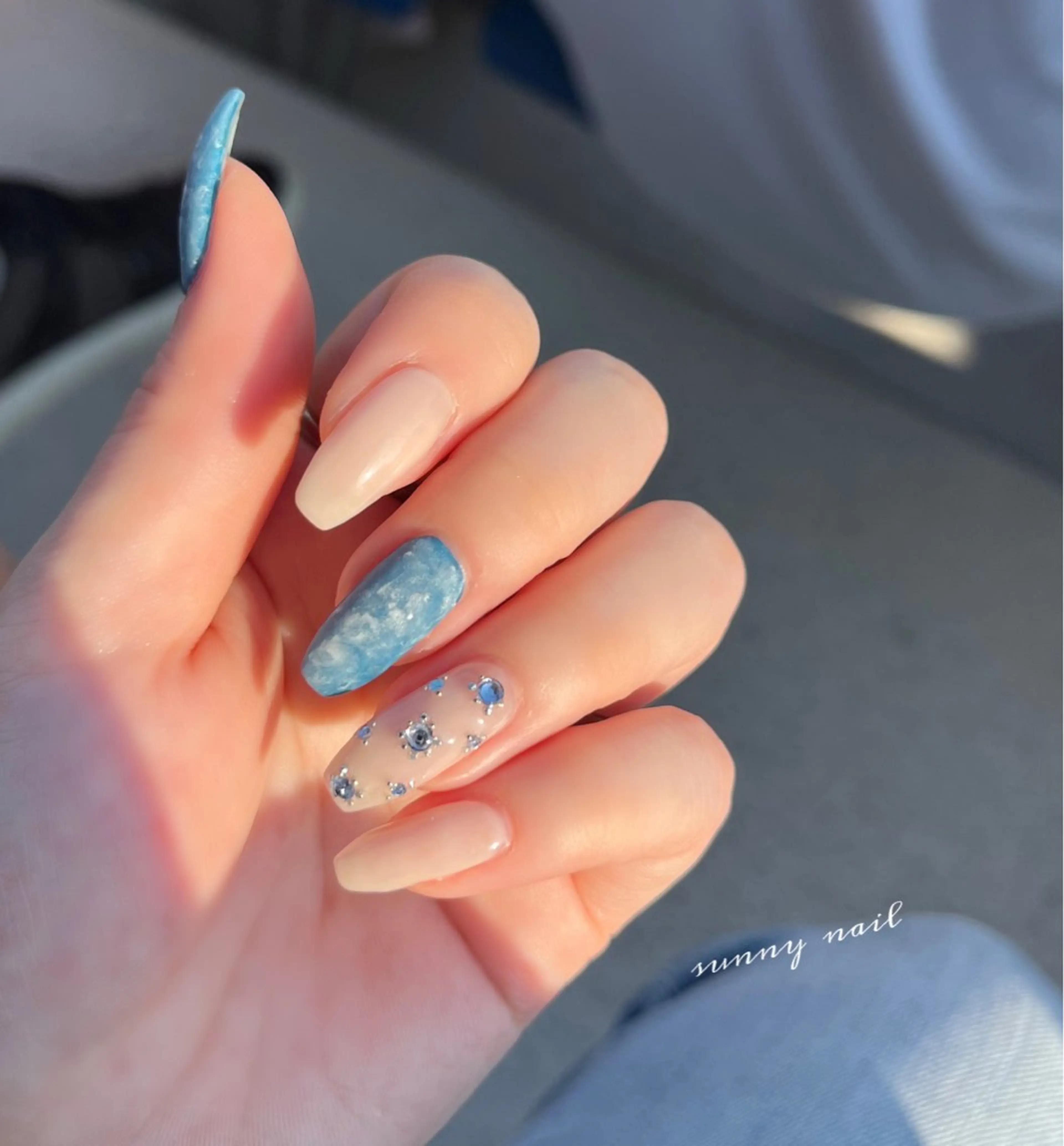 ネイル ブルー カジュアル ジェルネイル パラジェル sunny nailのネイルデザイン