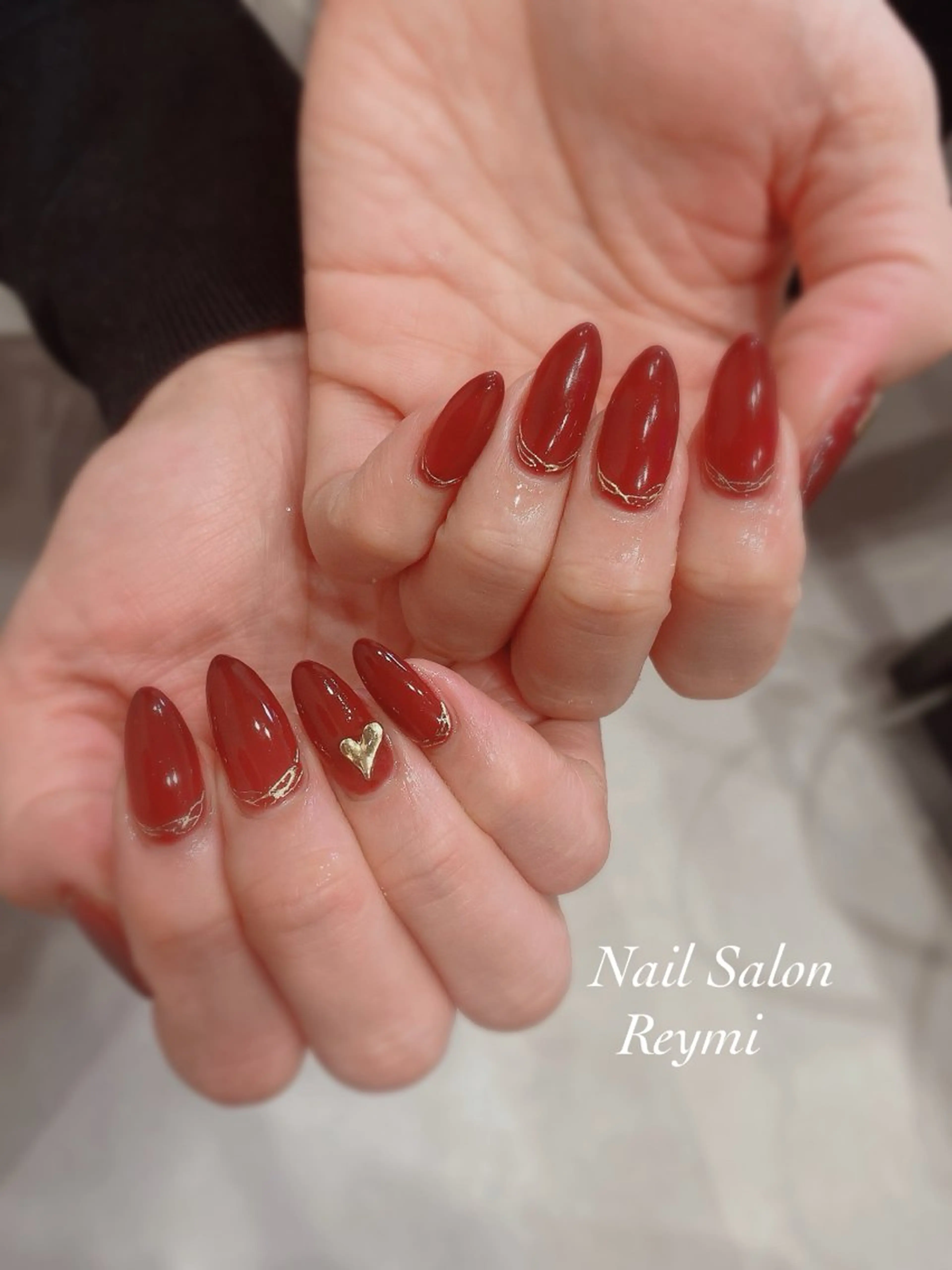 ネイル ハンドネイル 佐藤 帆乃香のネイルデザイン