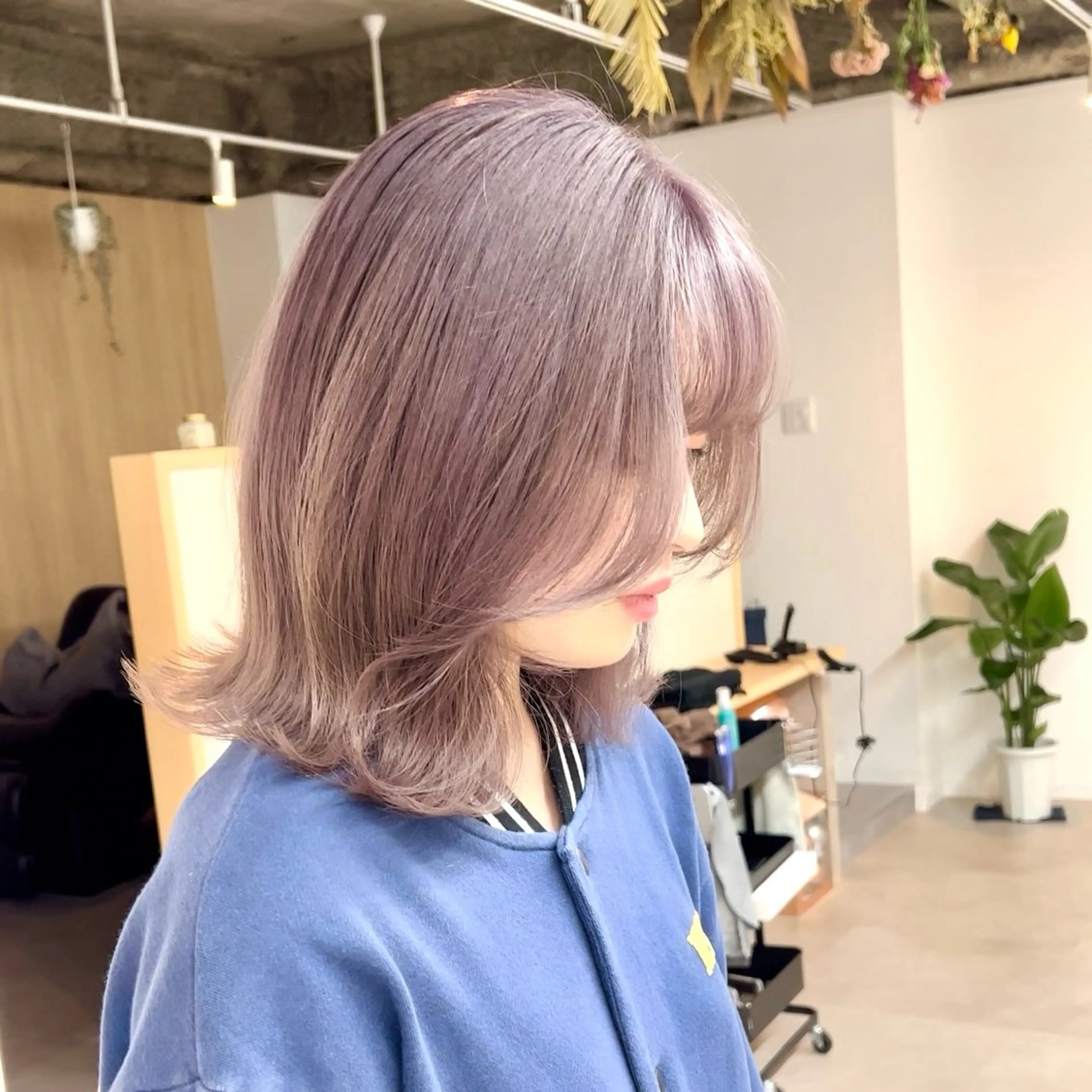 ミディアム カラー カット ヘアカラー トリートメント ボブ/韓国ボブ/ブリ ーチ/鈴木康平のヘアスタイル