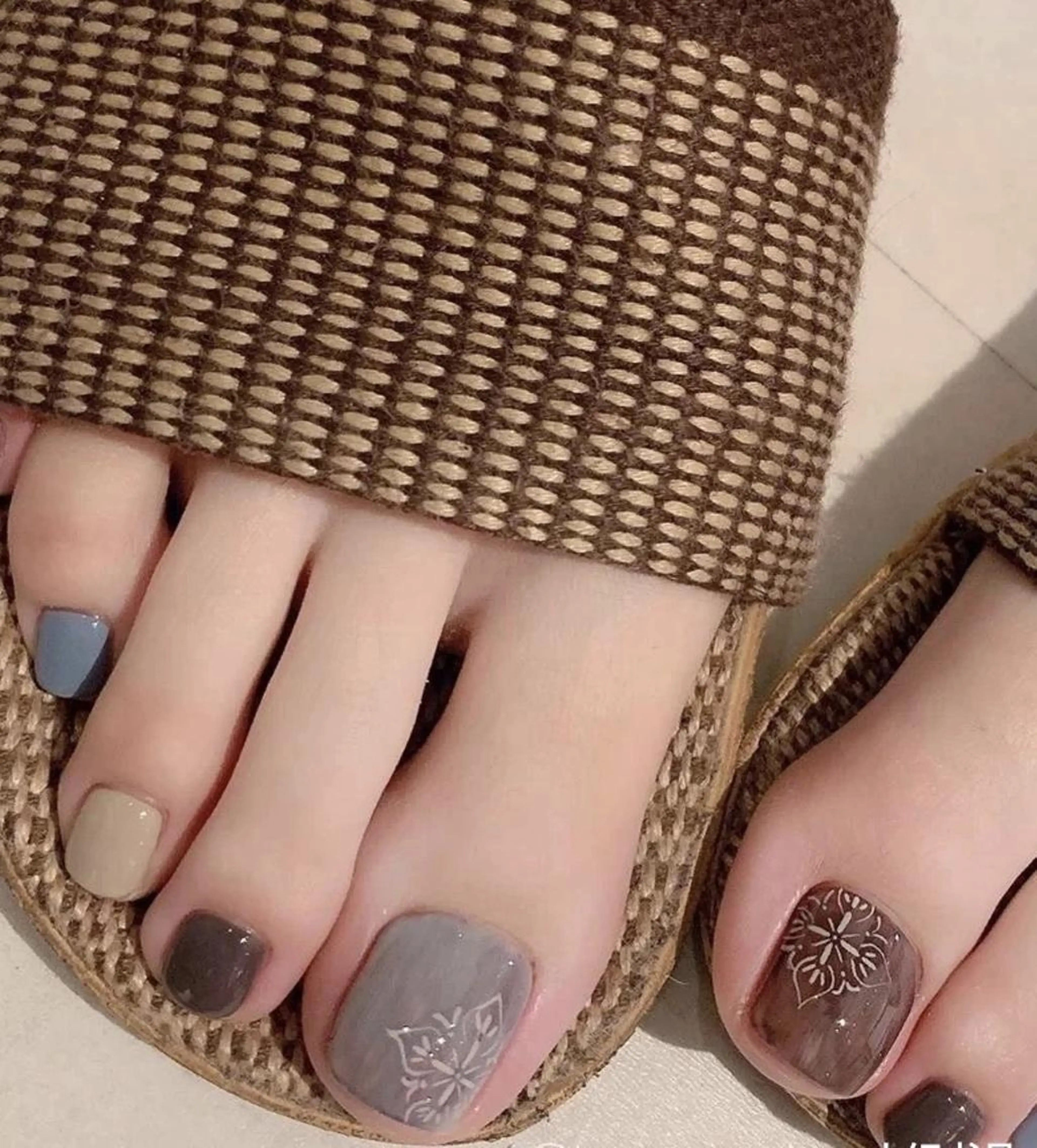 ネイル 💅ネイルサロン ブラン🌈かすみのネイルデザイン