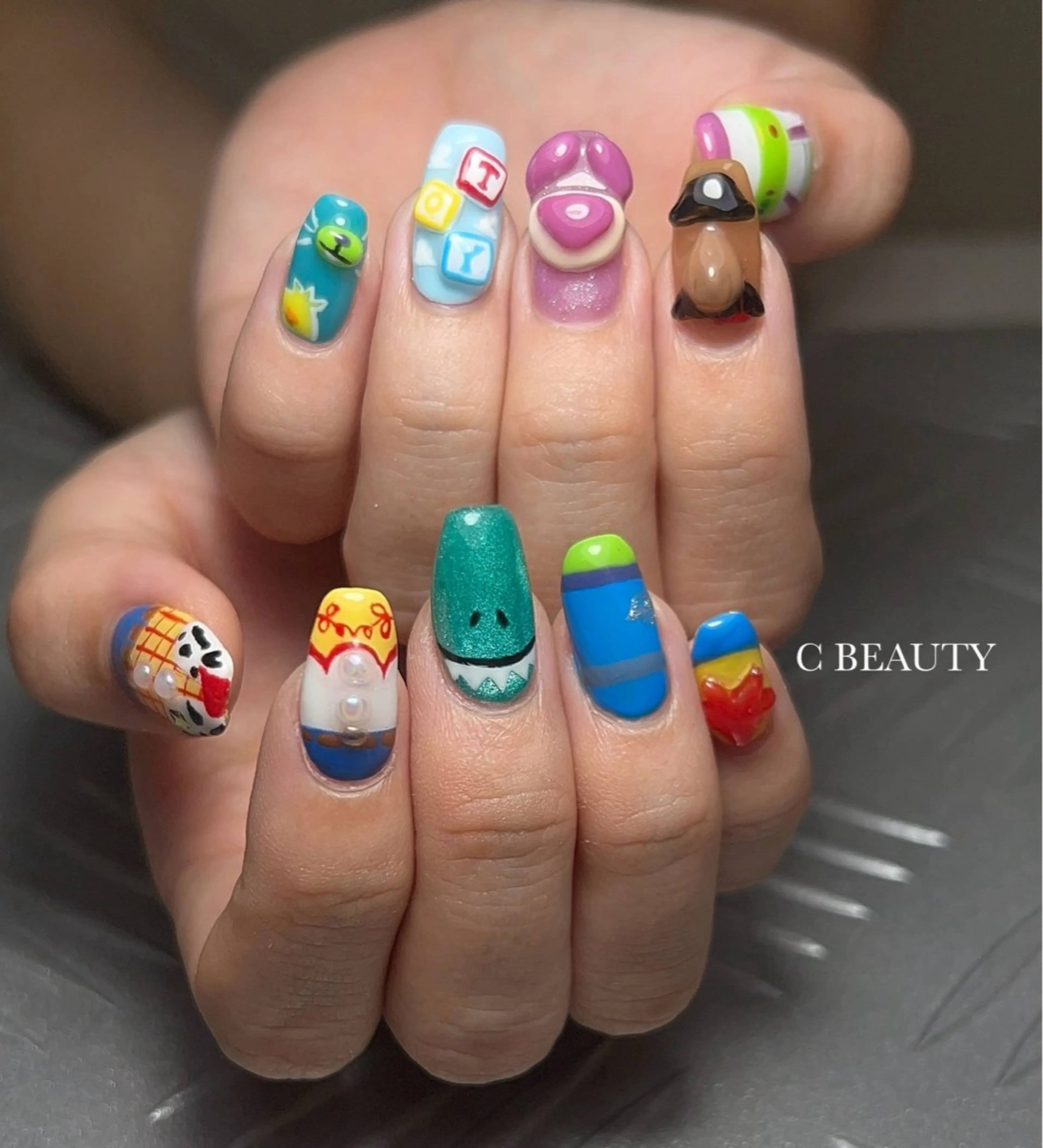 ネイル 【C BEAUTY】 kobayashiのネイルデザイン