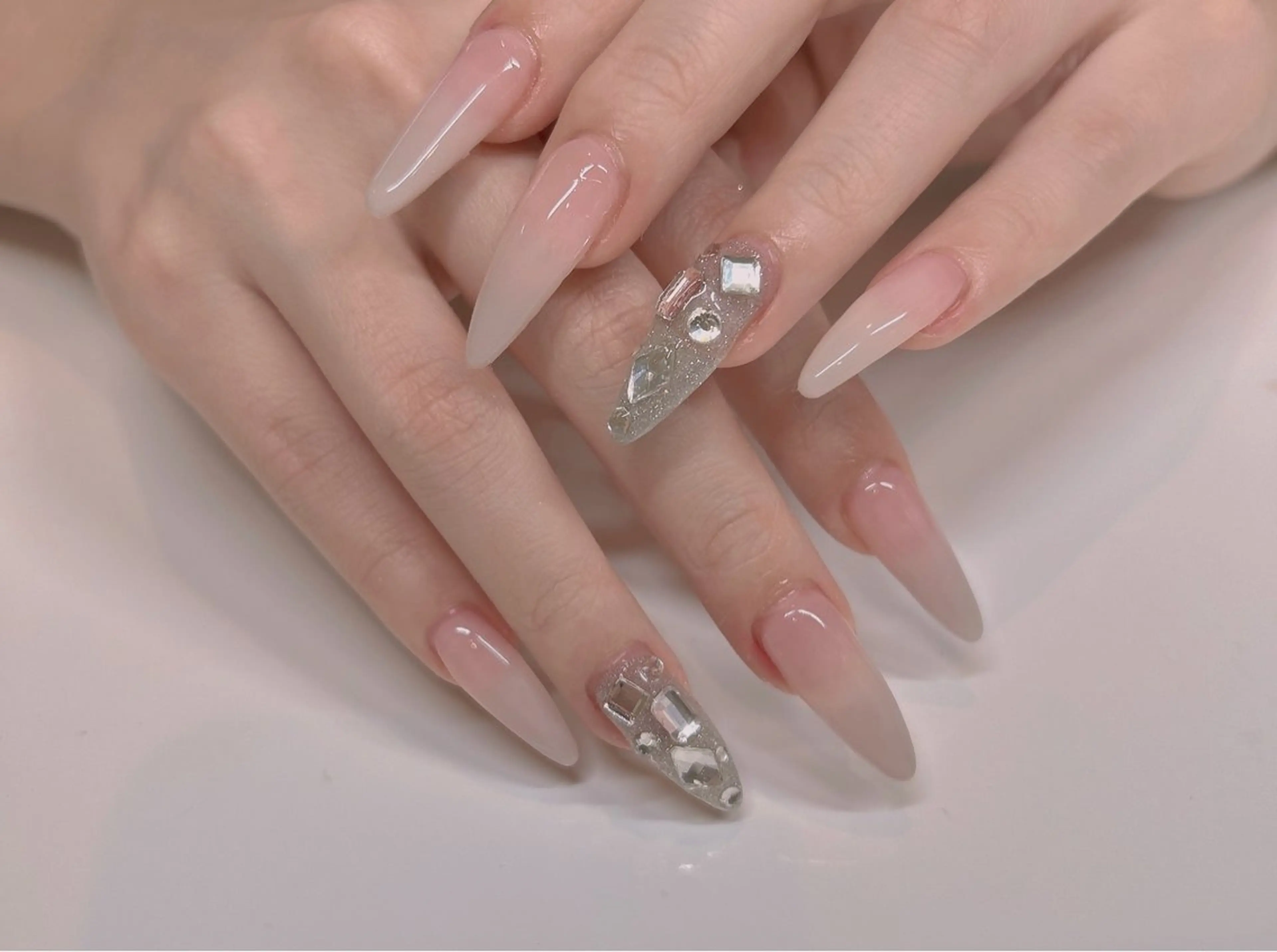 ❣️スカルプ10本アートパーツ込み(他店オフあり)の写真