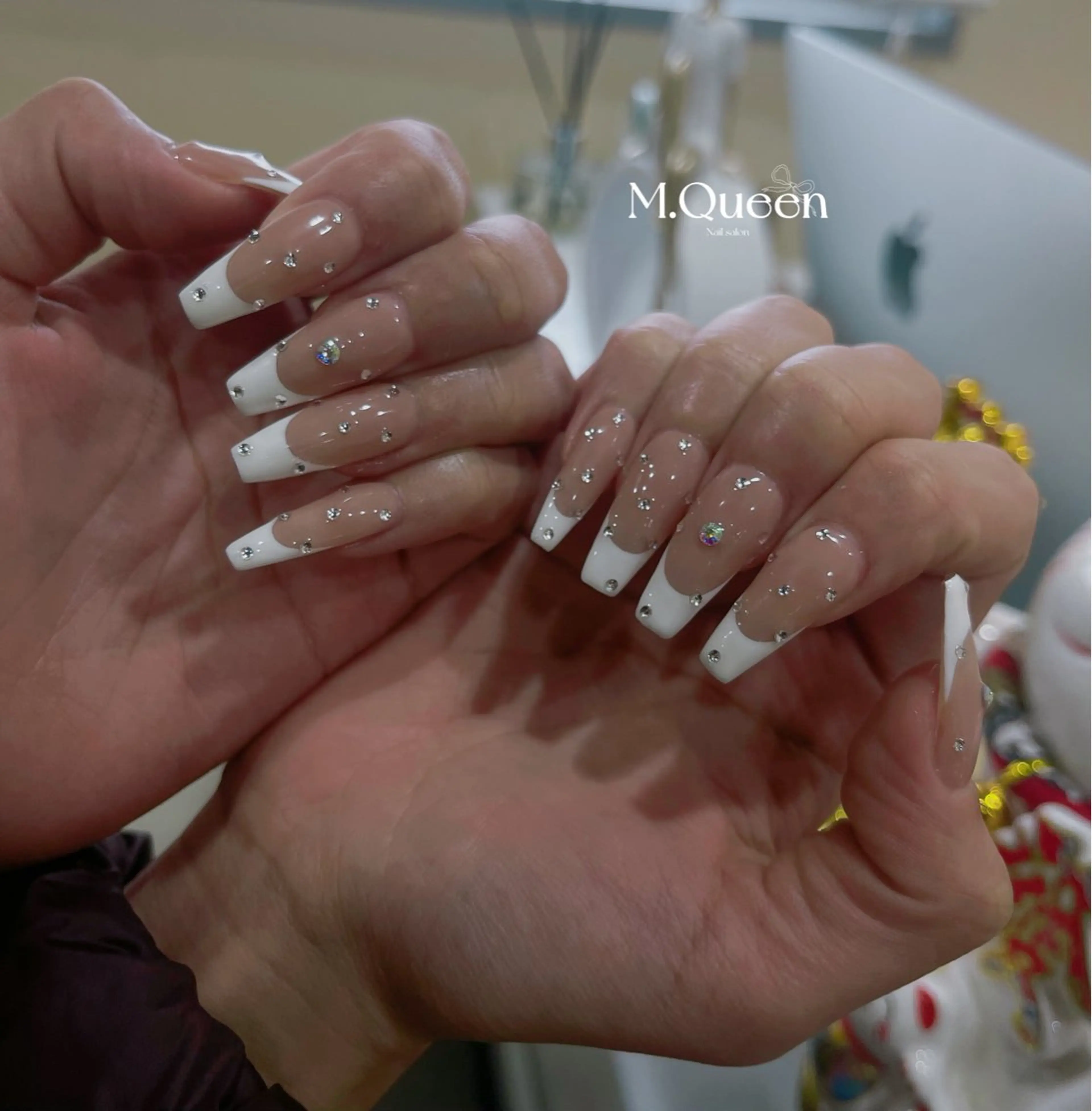 ネイル MQueen ネイルサロンマルのネイルデザイン