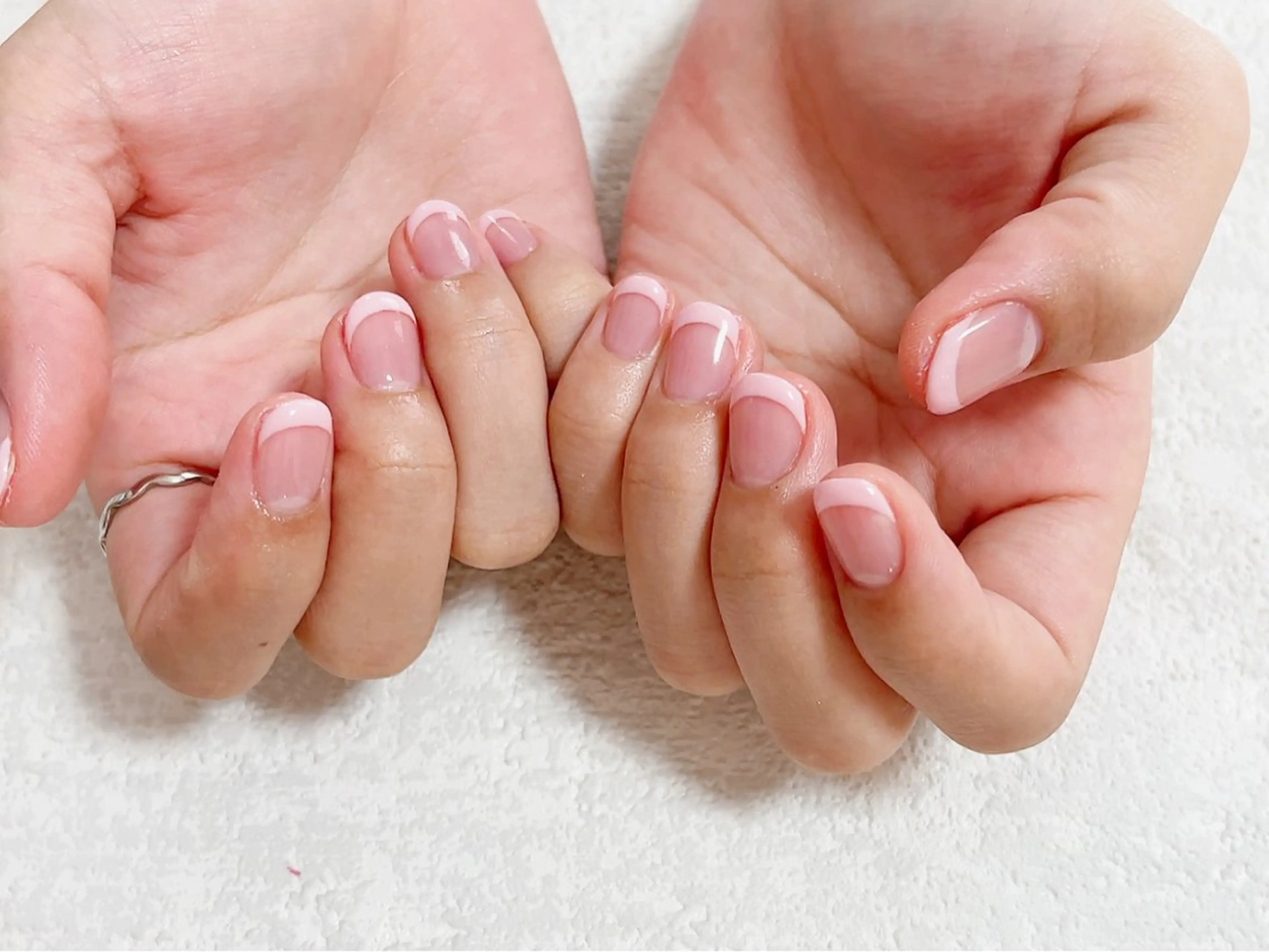 ネイル フレンチネイル ジェルネイル キラキラネイル メンズネイル パラジェル kiki nail たまプラーザのネイルデザイン