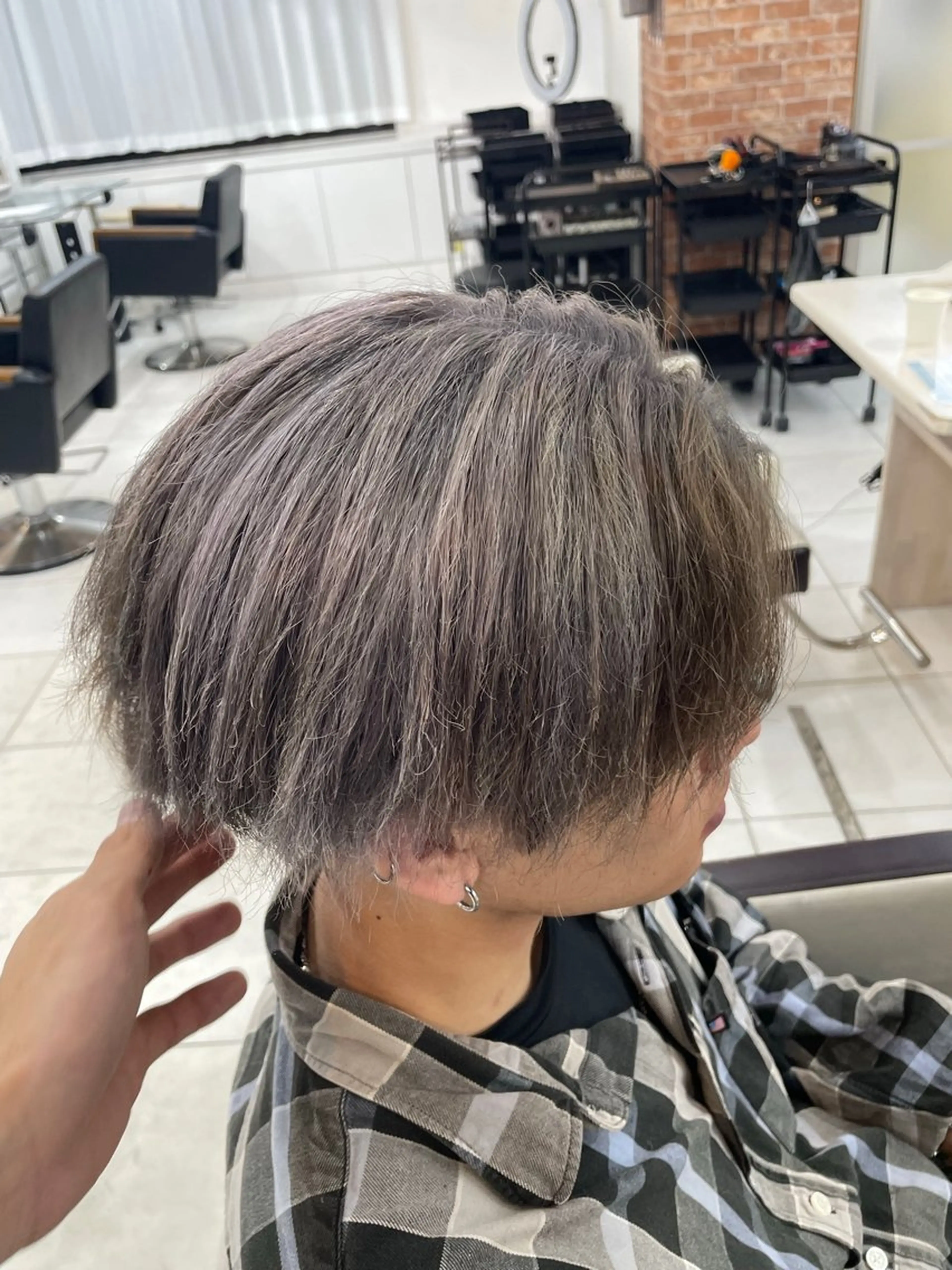 メンズカット➕パーマ➕ハイライト⚡️の写真