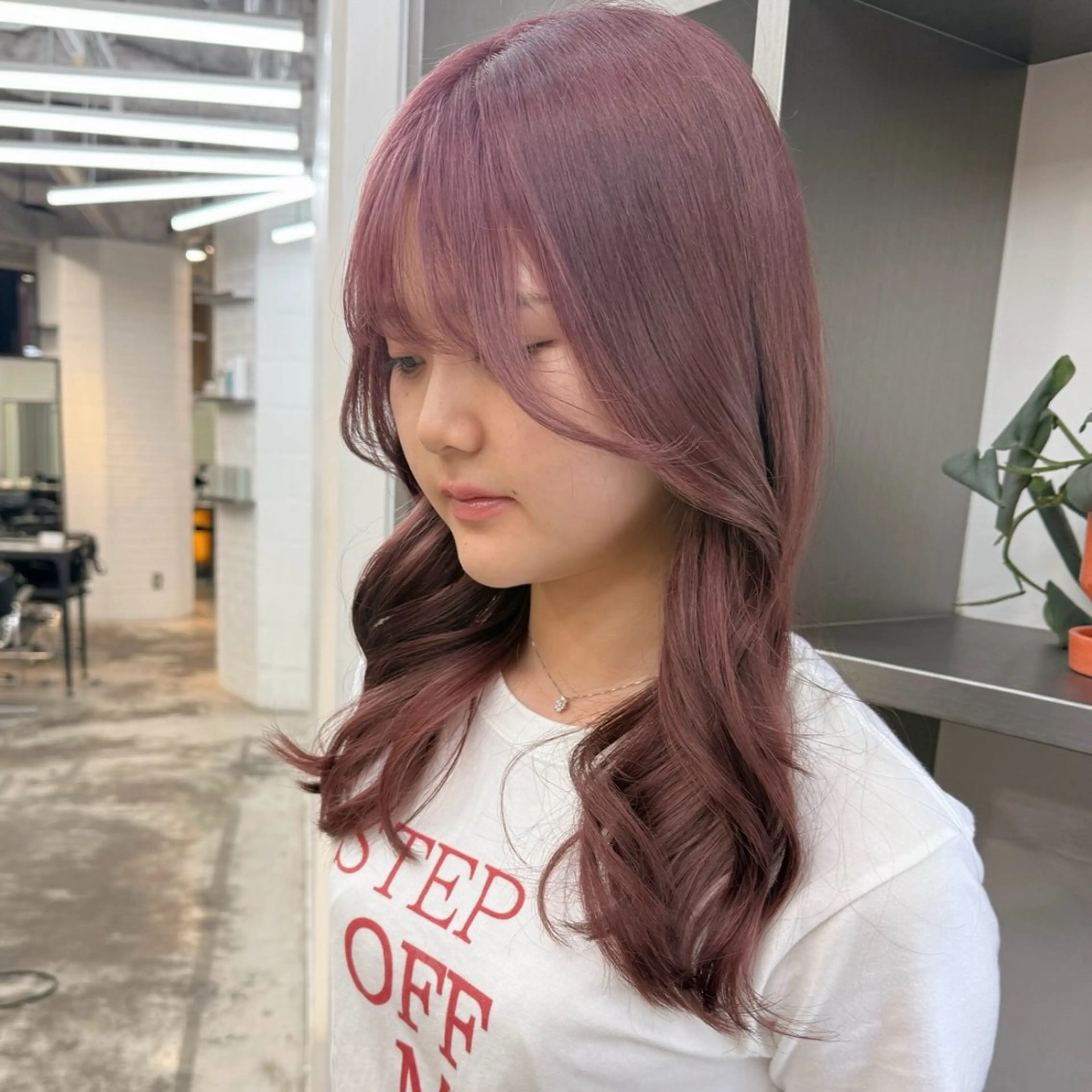 セミロング カラー ベージュカラー ブリーチ ピンクカラー ピンクベージュ 🍒暖色✖️レイヤー ／Haruna🍒のヘアスタイル