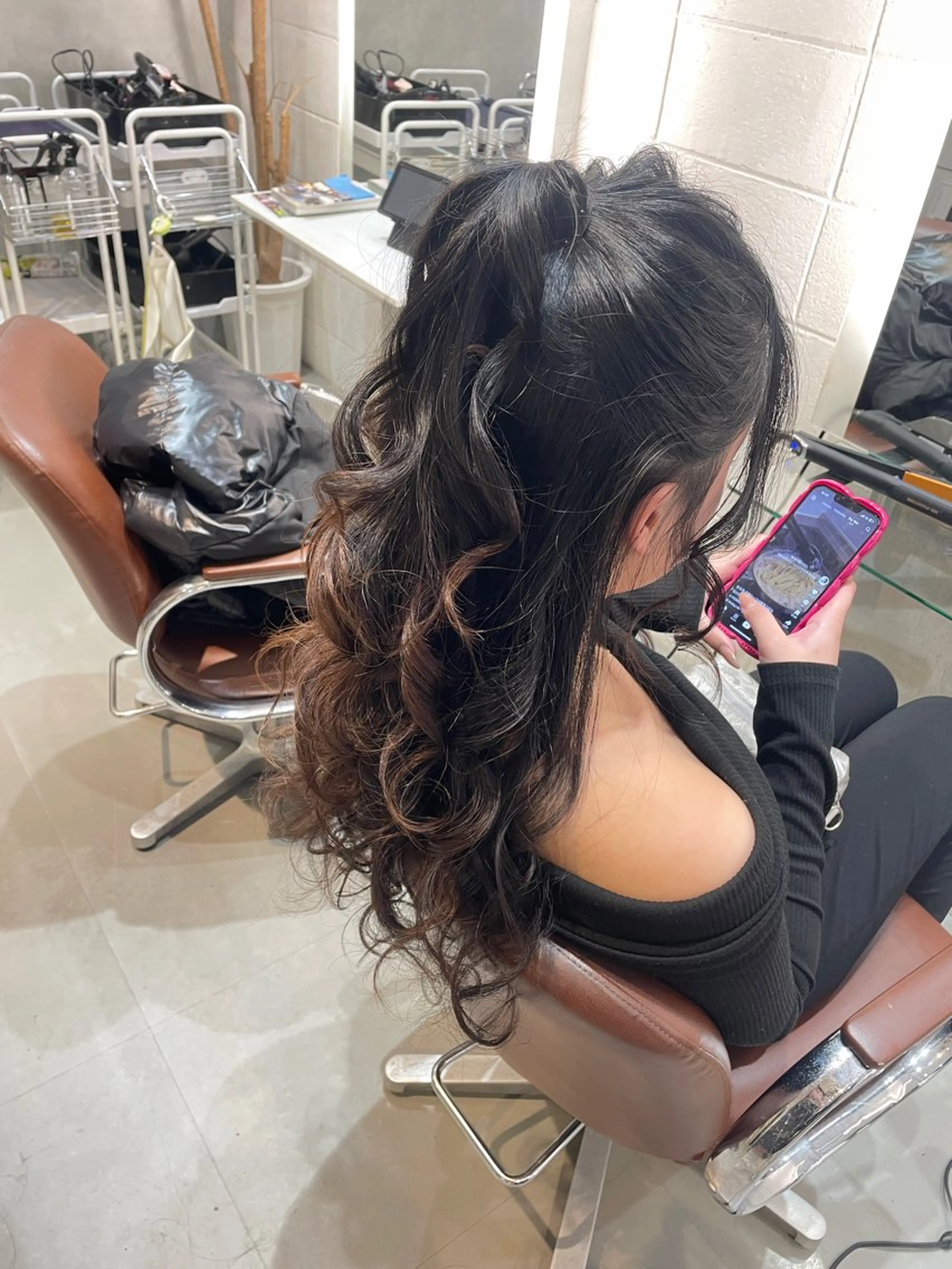 ヘアアレンジ ヘアセット 🖤ROSEL／ KUREA🖤のヘアスタイル