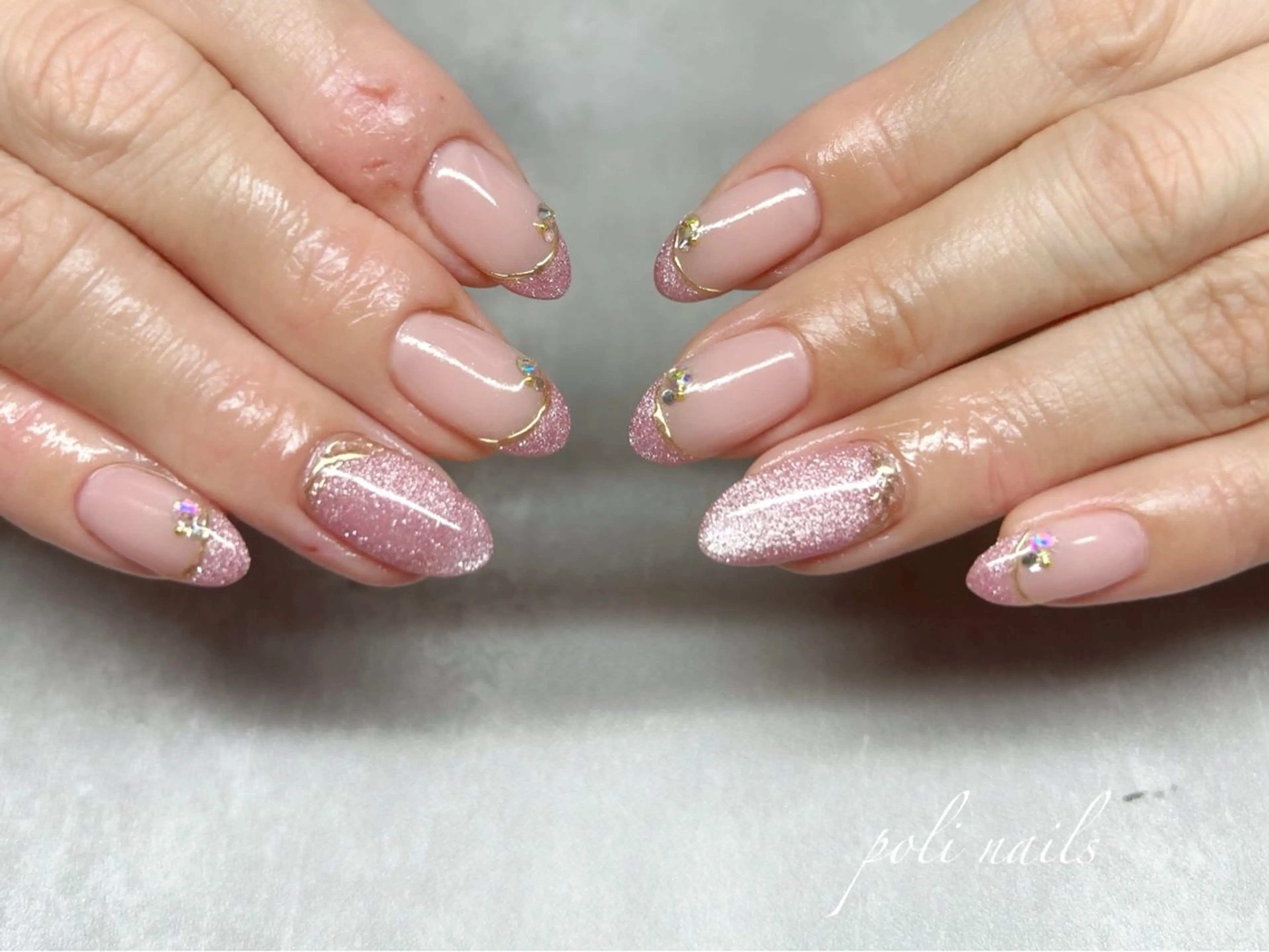 ネイル poli nailsのネイルデザイン