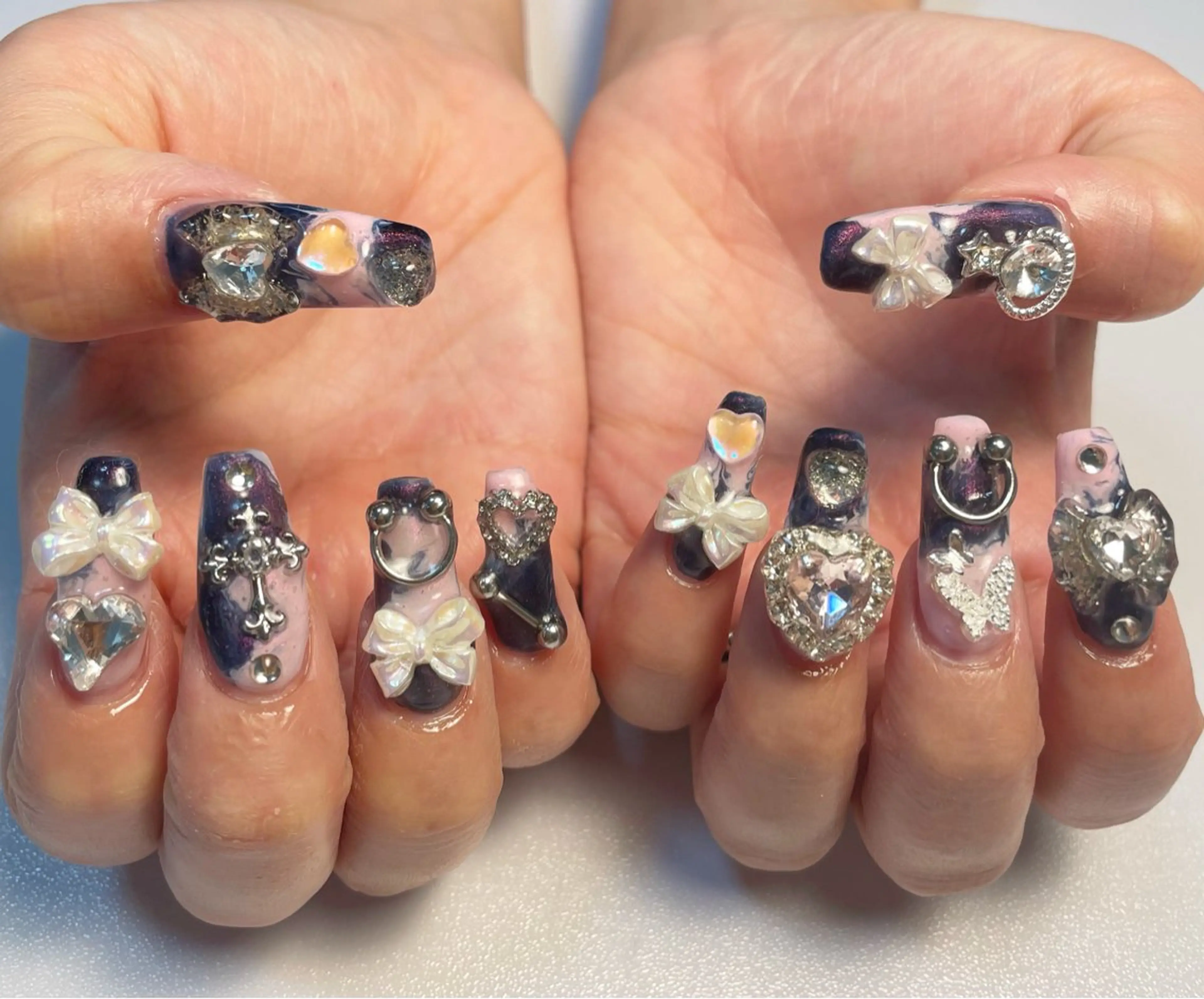 ネイル adorable 〈Kurumi〉のネイルデザイン