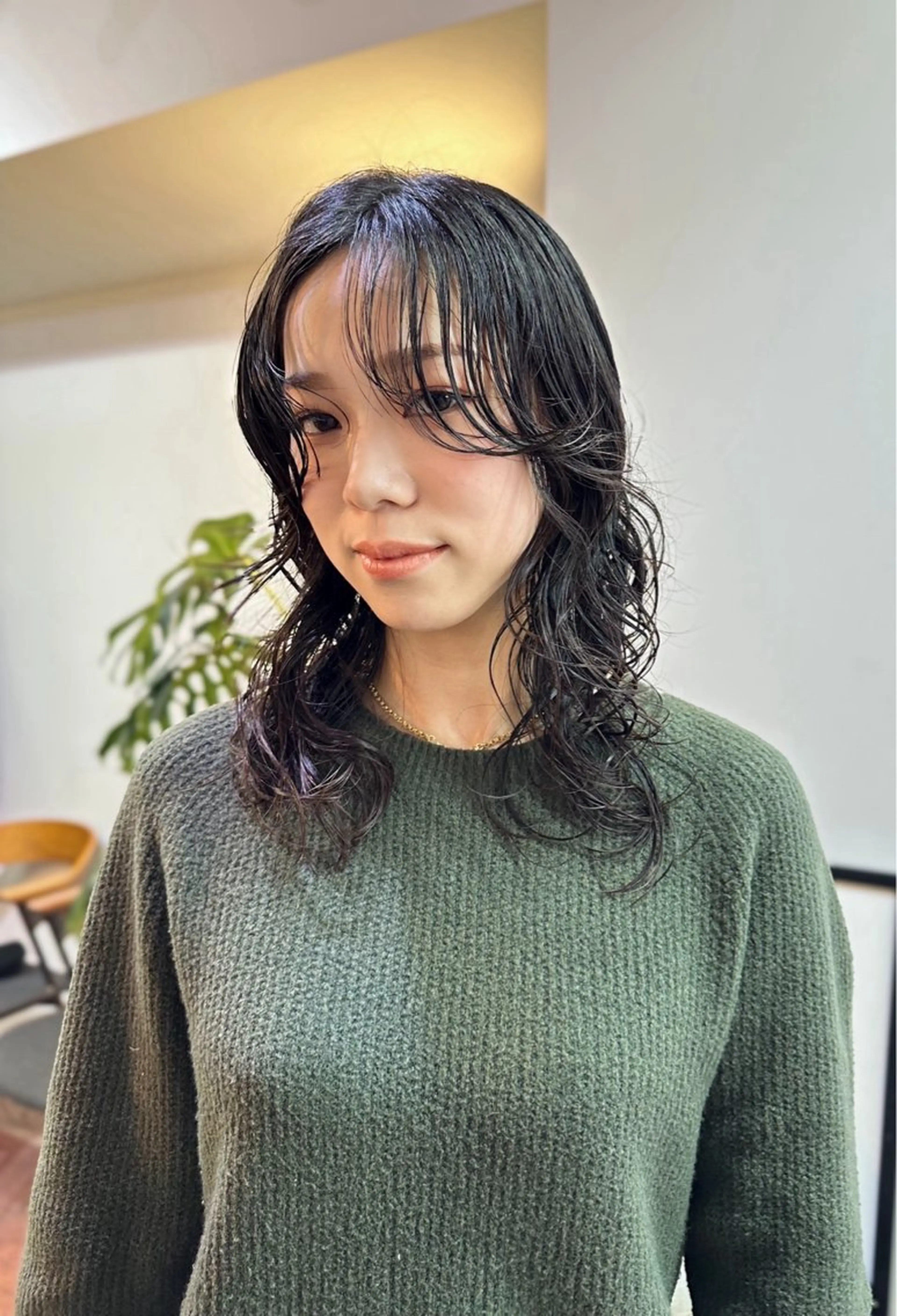 セミロング パーマ Terrace by ioe烏丸御池店所属・レディースパーマ /レイヤー内田勇人のヘアスタイル