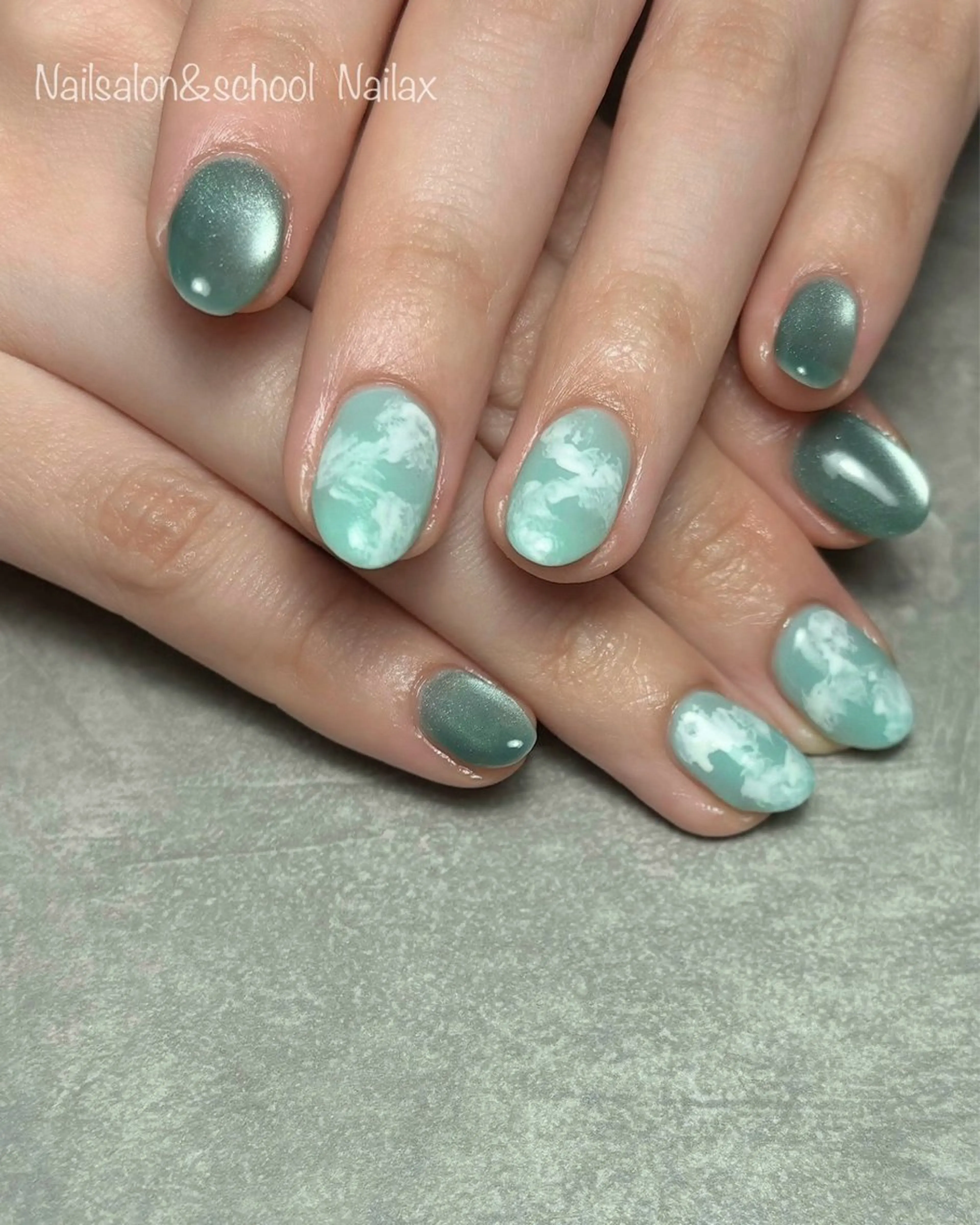 ネイル マグネットネイル nailax Makiのネイルデザイン