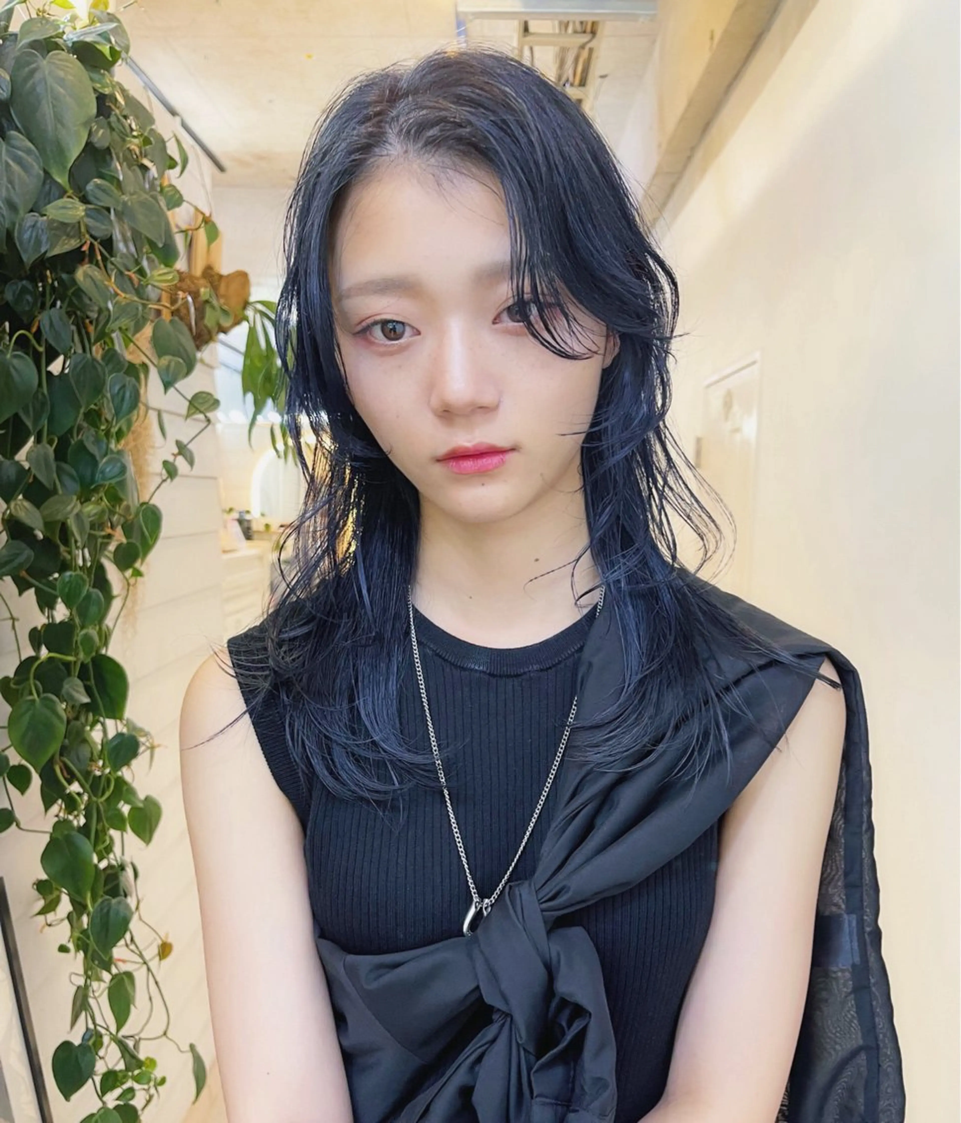 セミロング カラー 透明感カラー 顔周りカット カット ヘアカラー AiM 大名　似合わせカットのヘアスタイル