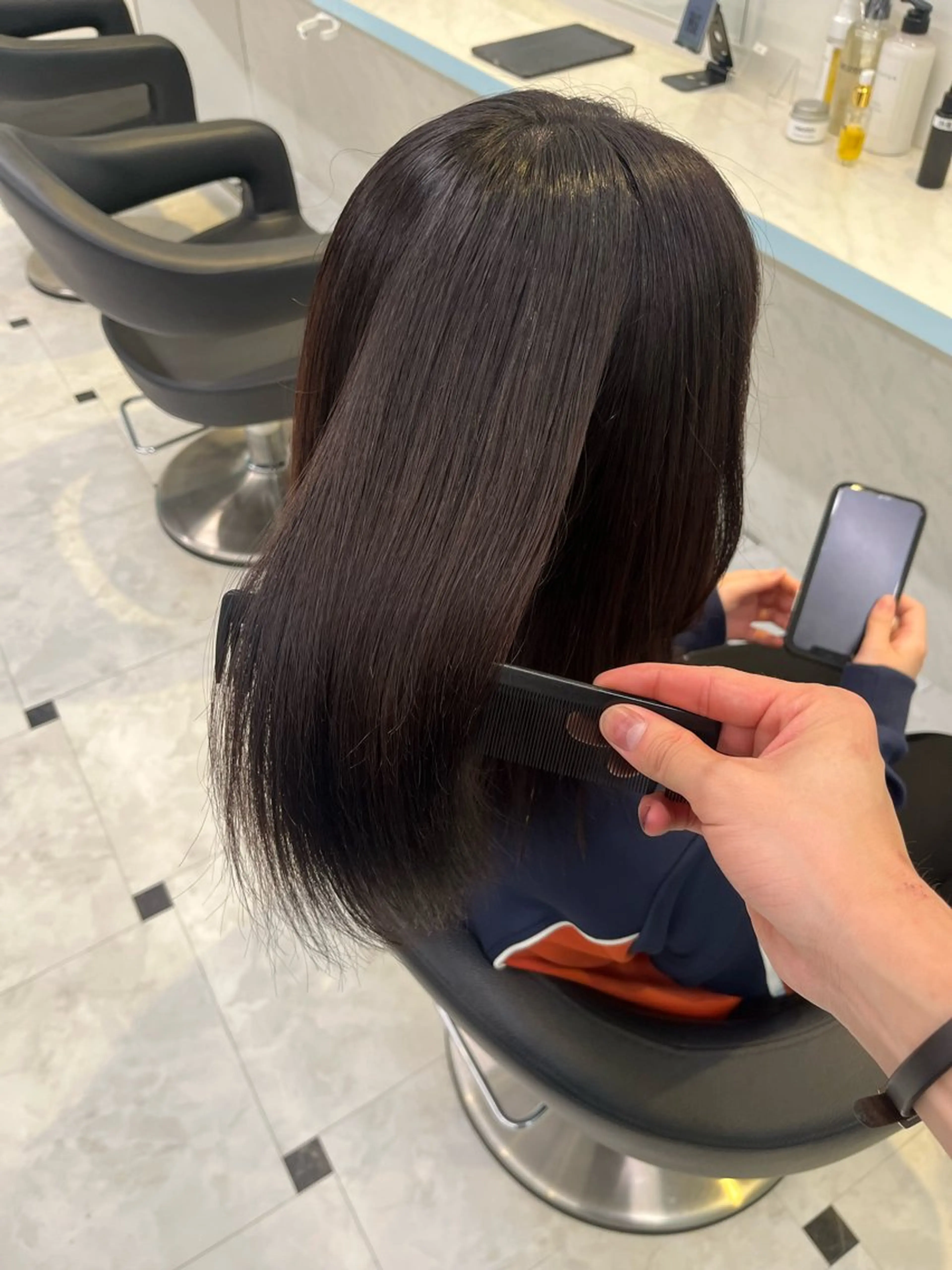 セミロング トリートメント 似合わせ💗透け感 💗うる艶カラー💗のヘアスタイル