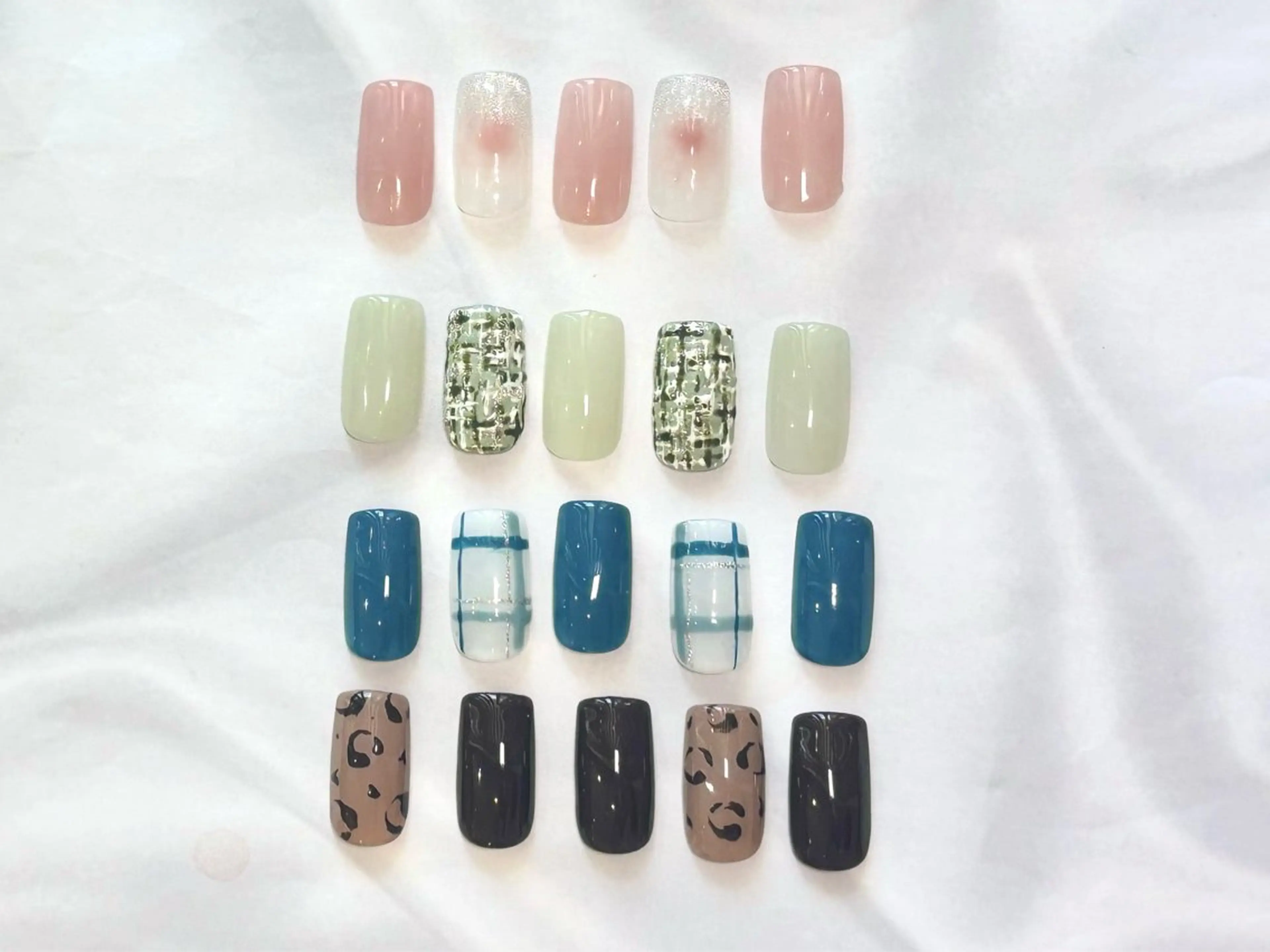 🦔デザインコース🦔　　　　⚠️オフ代別途料金いただいております。の写真