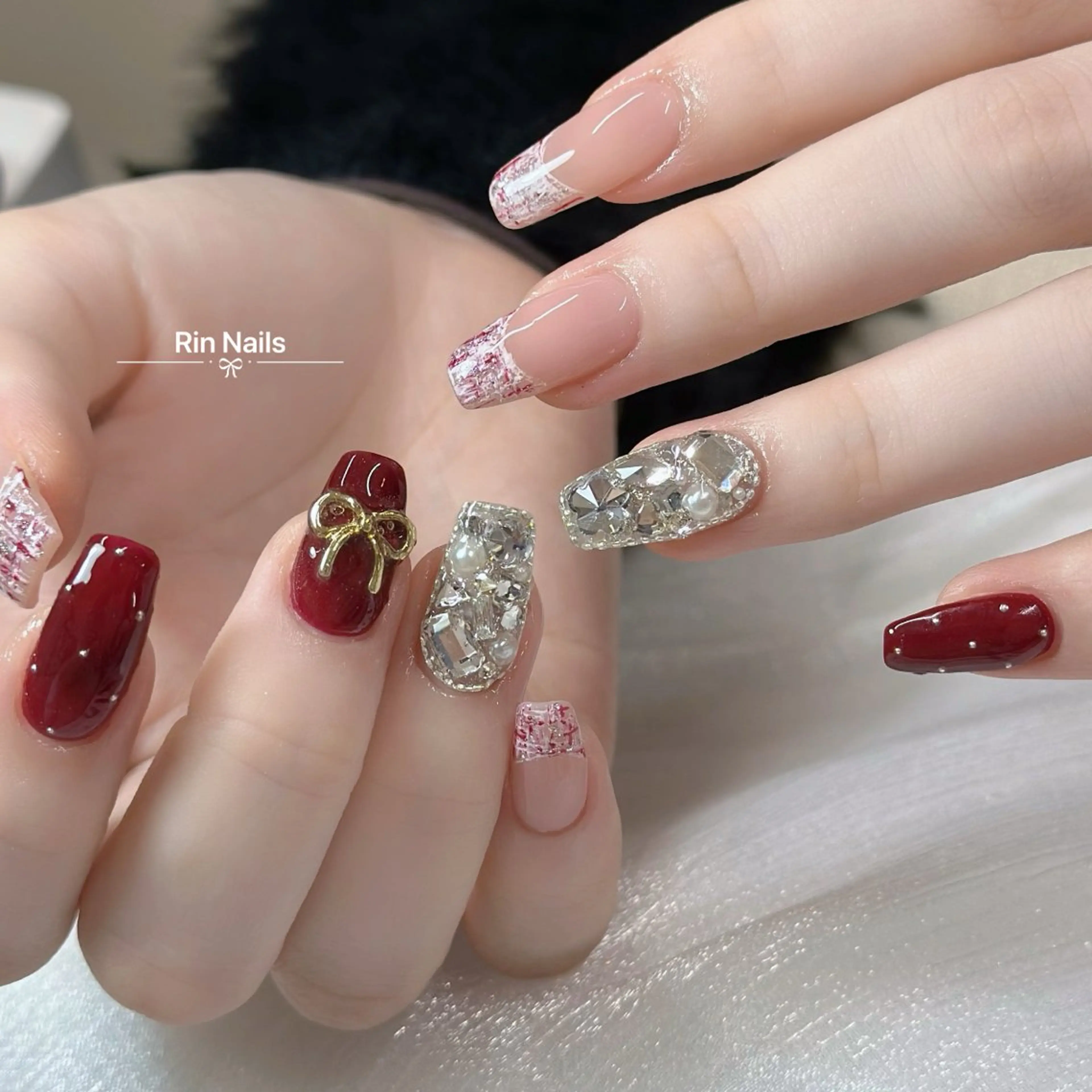 ショート 韓国風ヘア ハンドネイル RIN NAILS ᥫ᭡Migusaのネイルデザイン