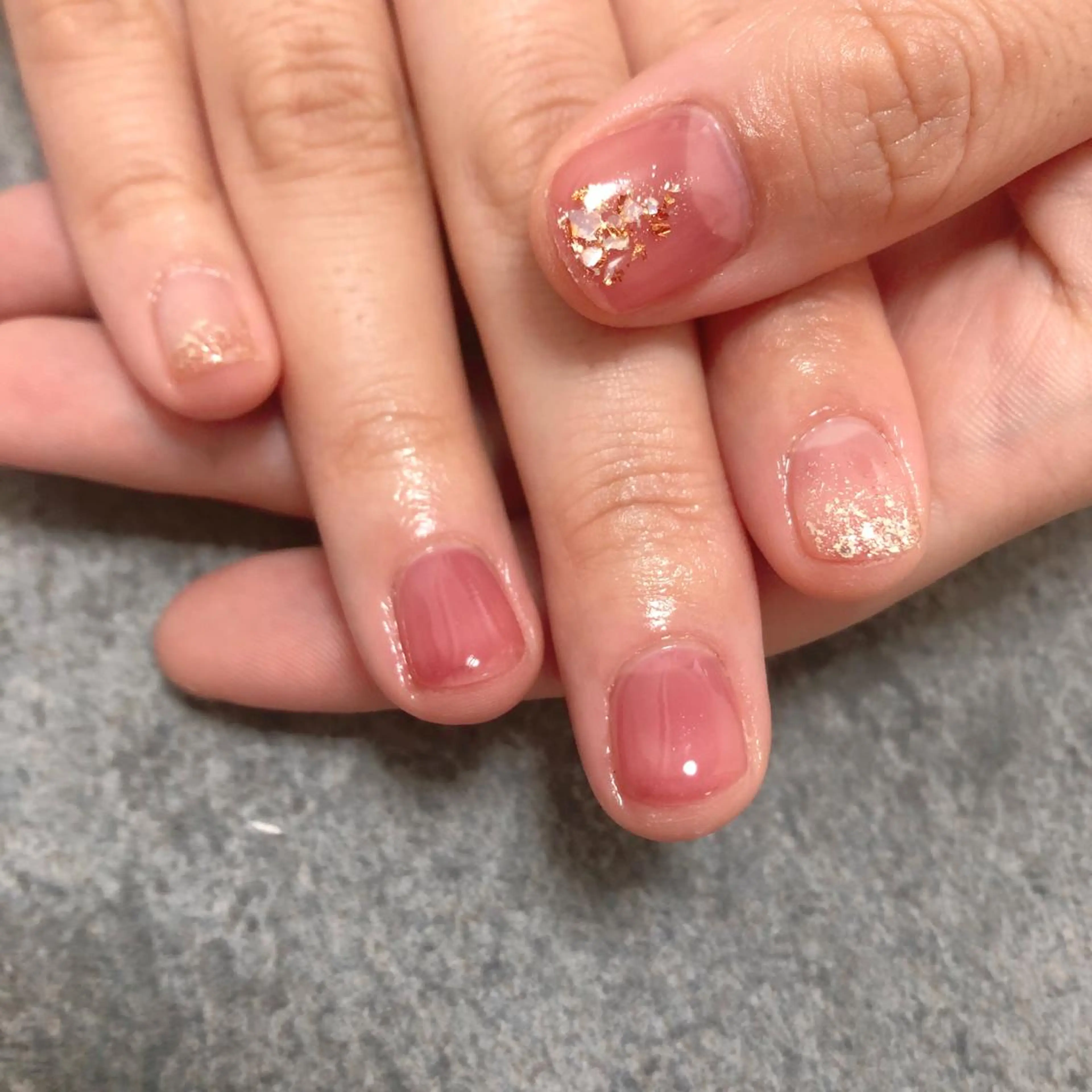 ネイル ゴールド ハンドネイル Mogu nail 二子玉川のネイルデザイン