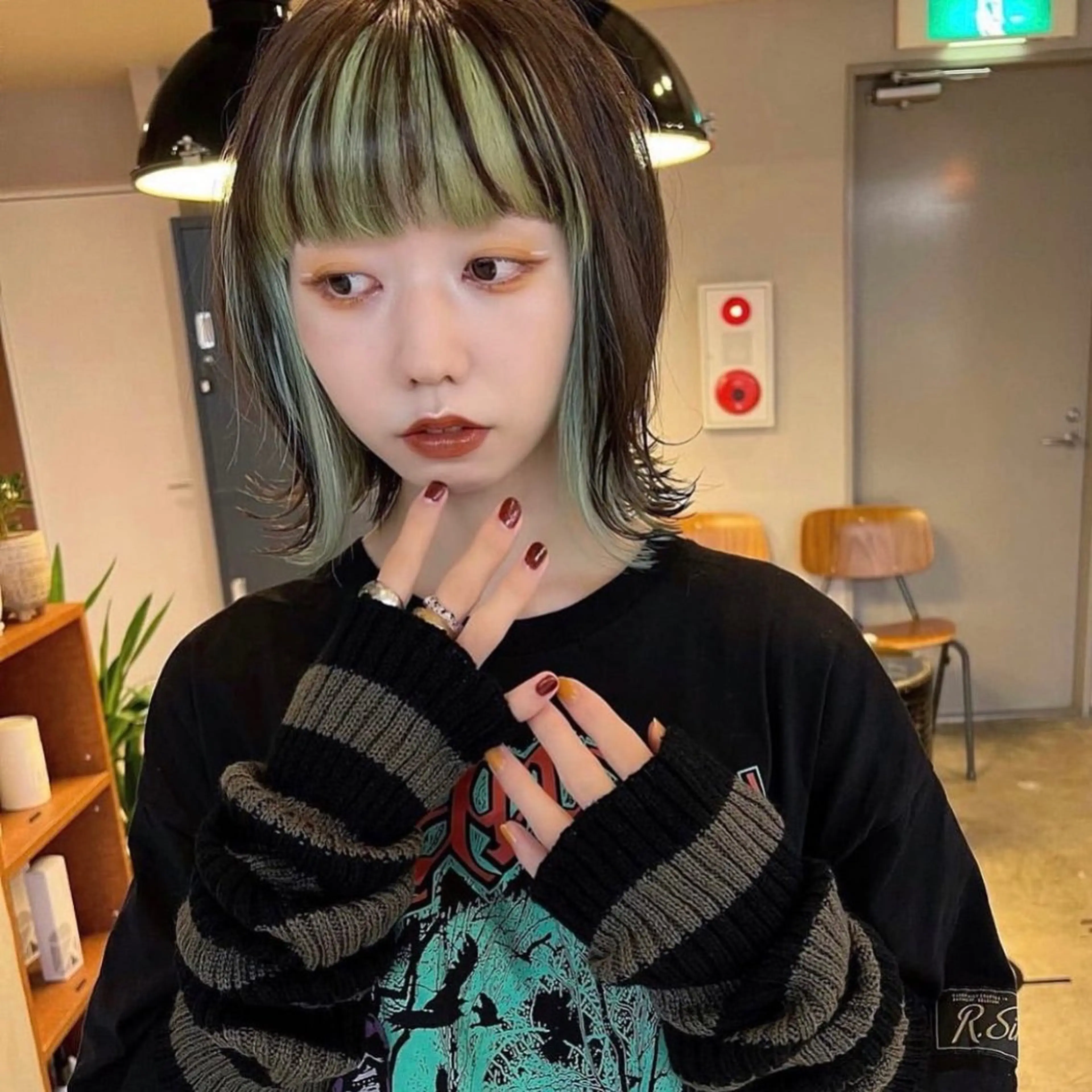 ミディアム カラー cope'u  emu所属・cope'u moneのヘアスタイル