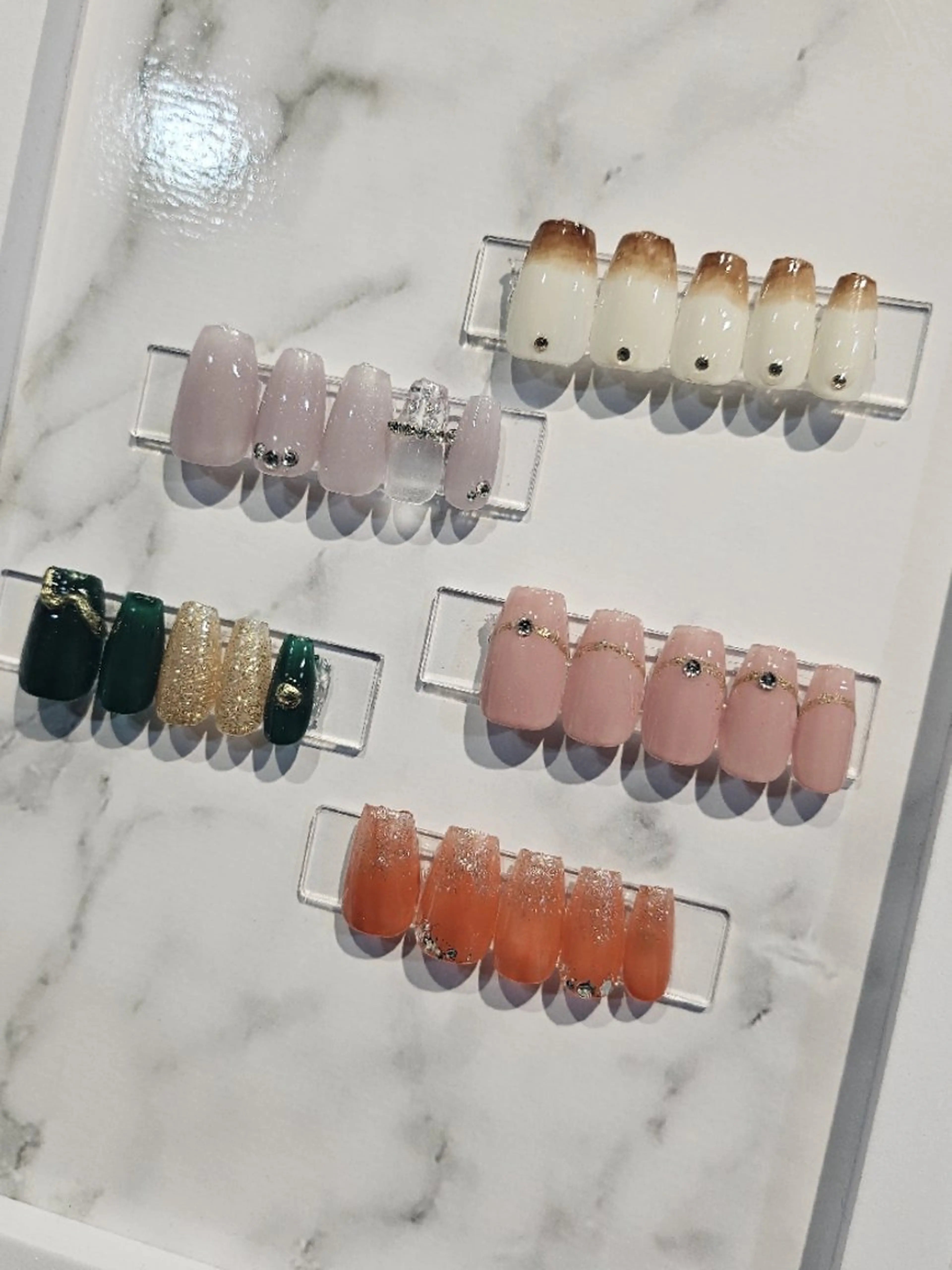 ネイル plus j yuuのネイルデザイン