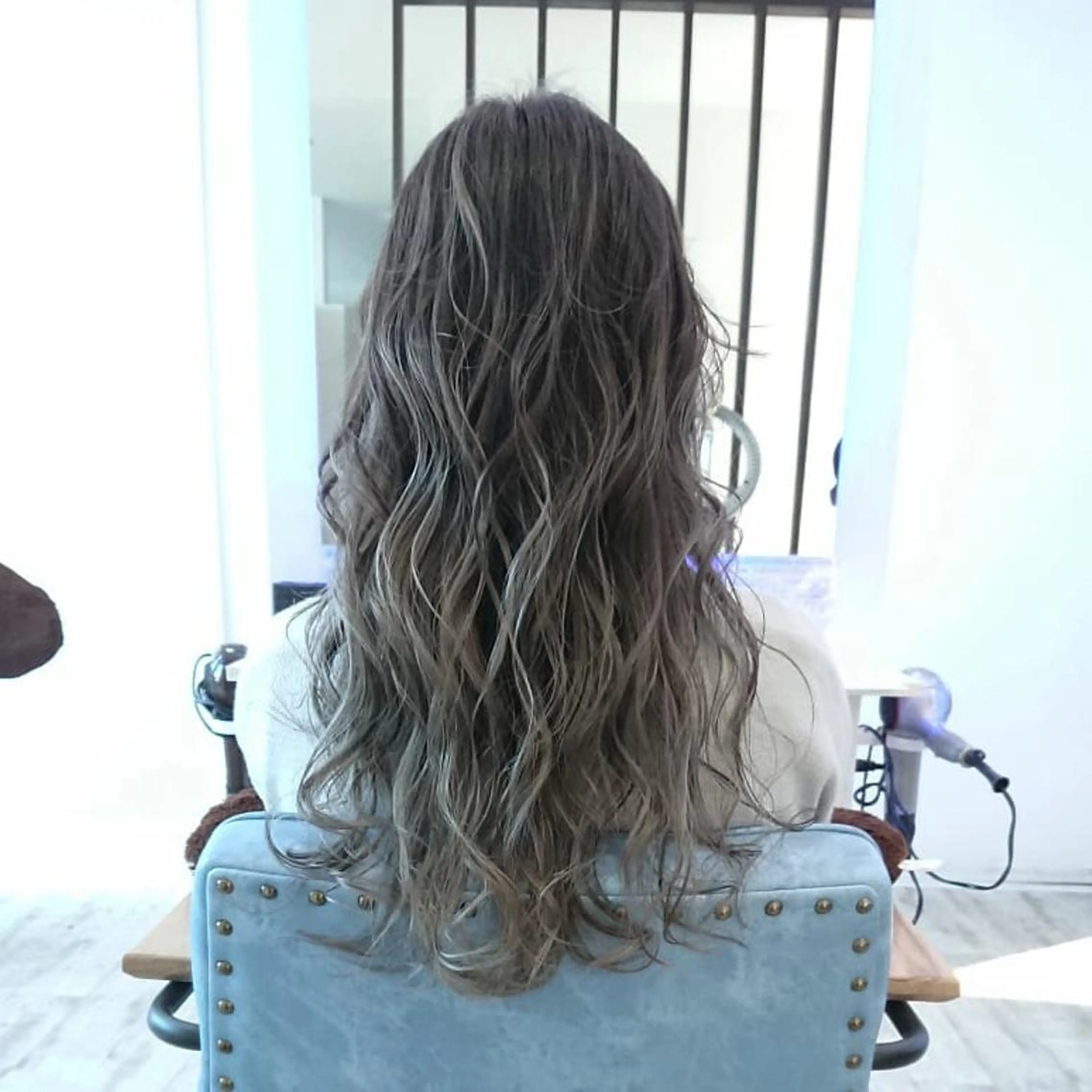 ロング カラー ヘアアレンジ 小林 伸行のヘアスタイル