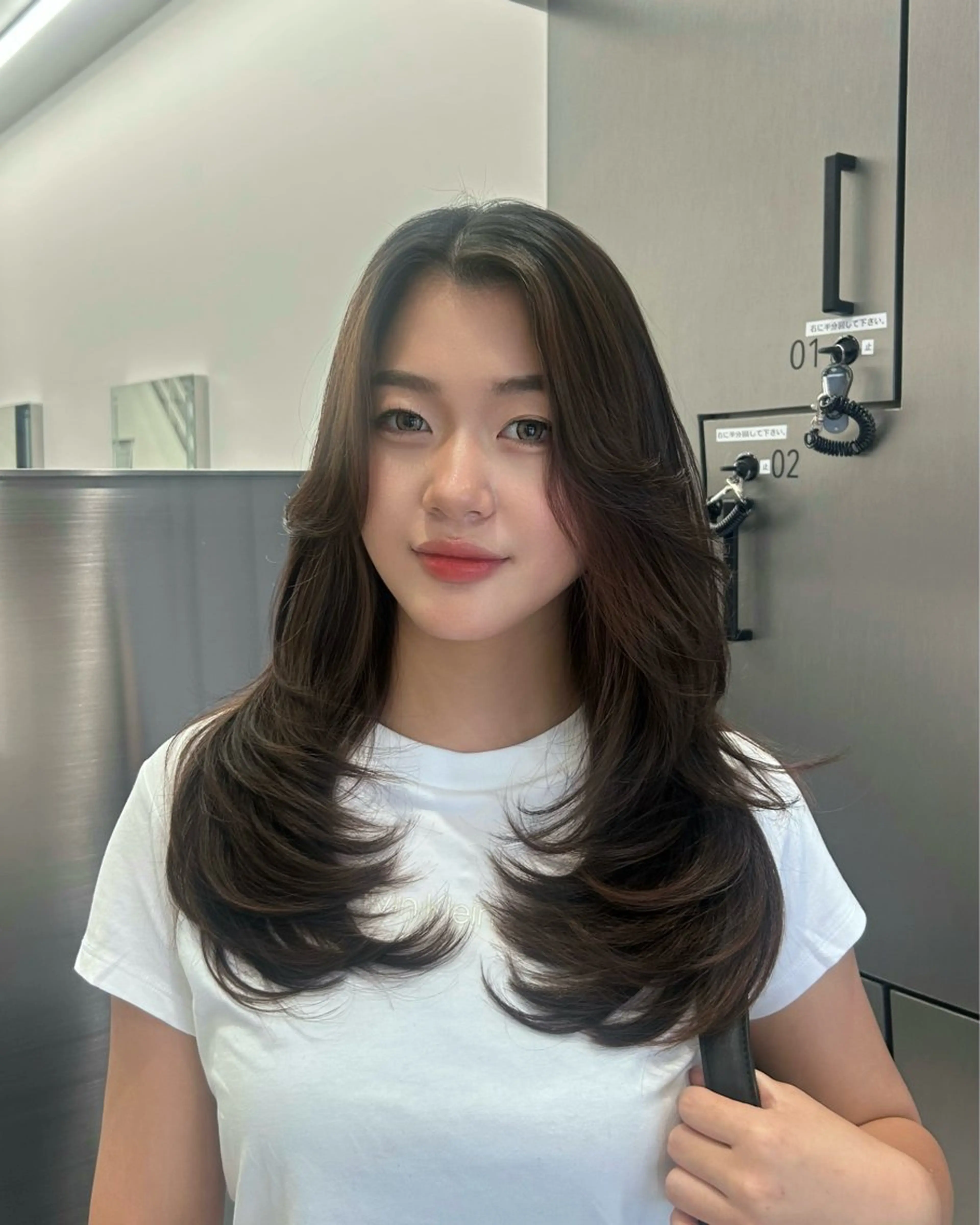 ロング レイヤーカット 大人レイヤー/艶美髪 🇺🇸TOMONAのヘアスタイル