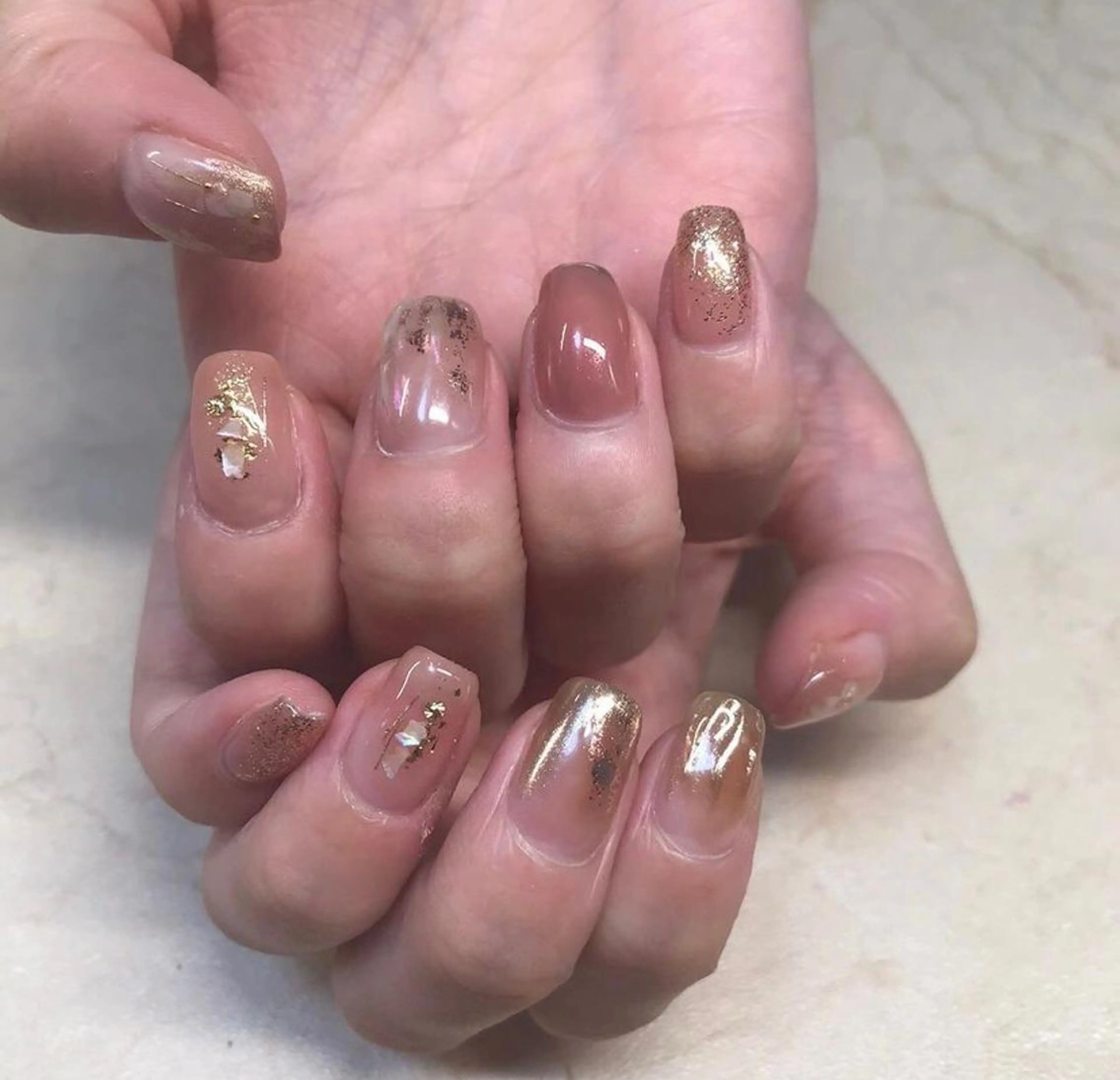 ネイル ミラーネイル ニュアンスネイル mellow mのネイルデザイン