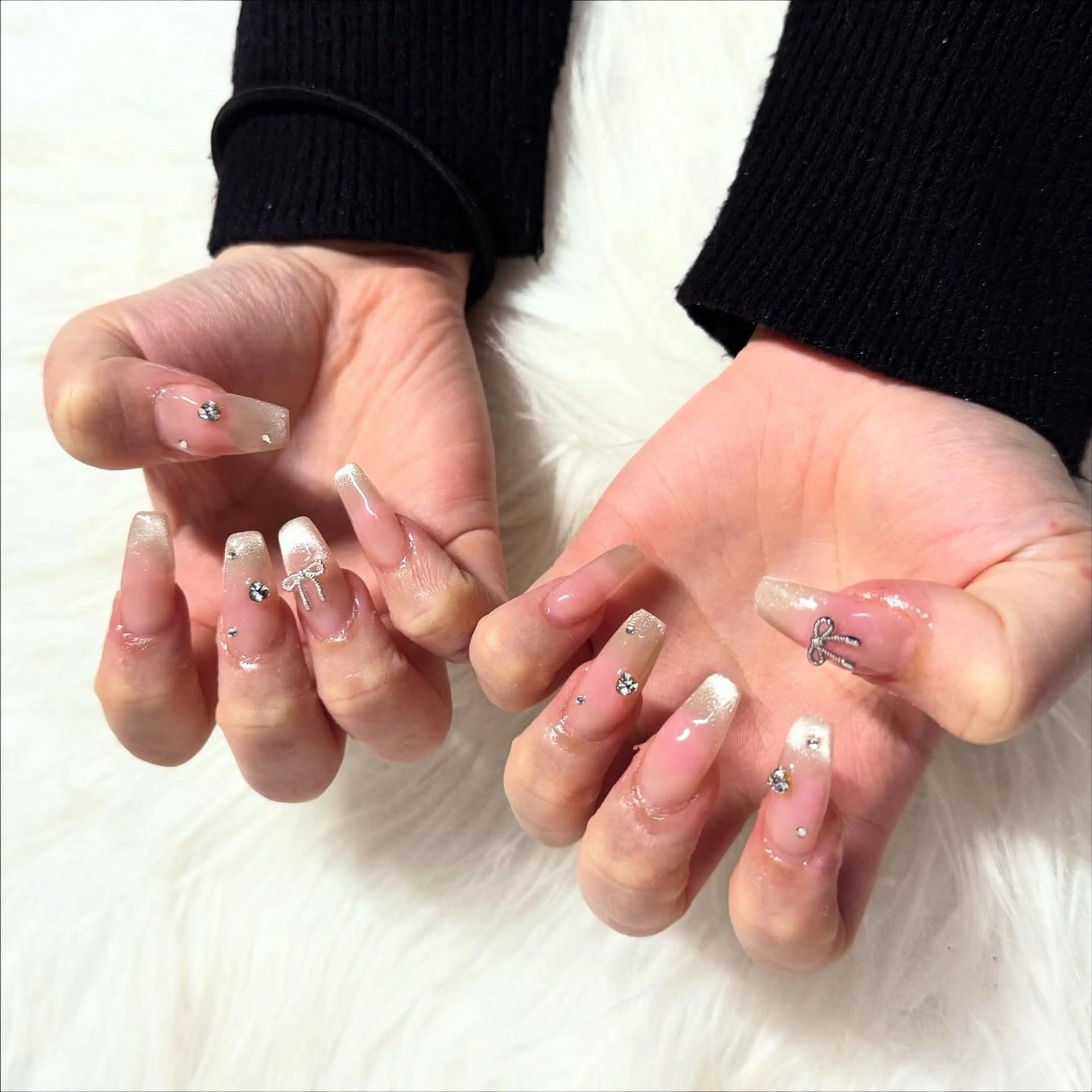 ロング ハンドネイル mao .のネイルデザイン