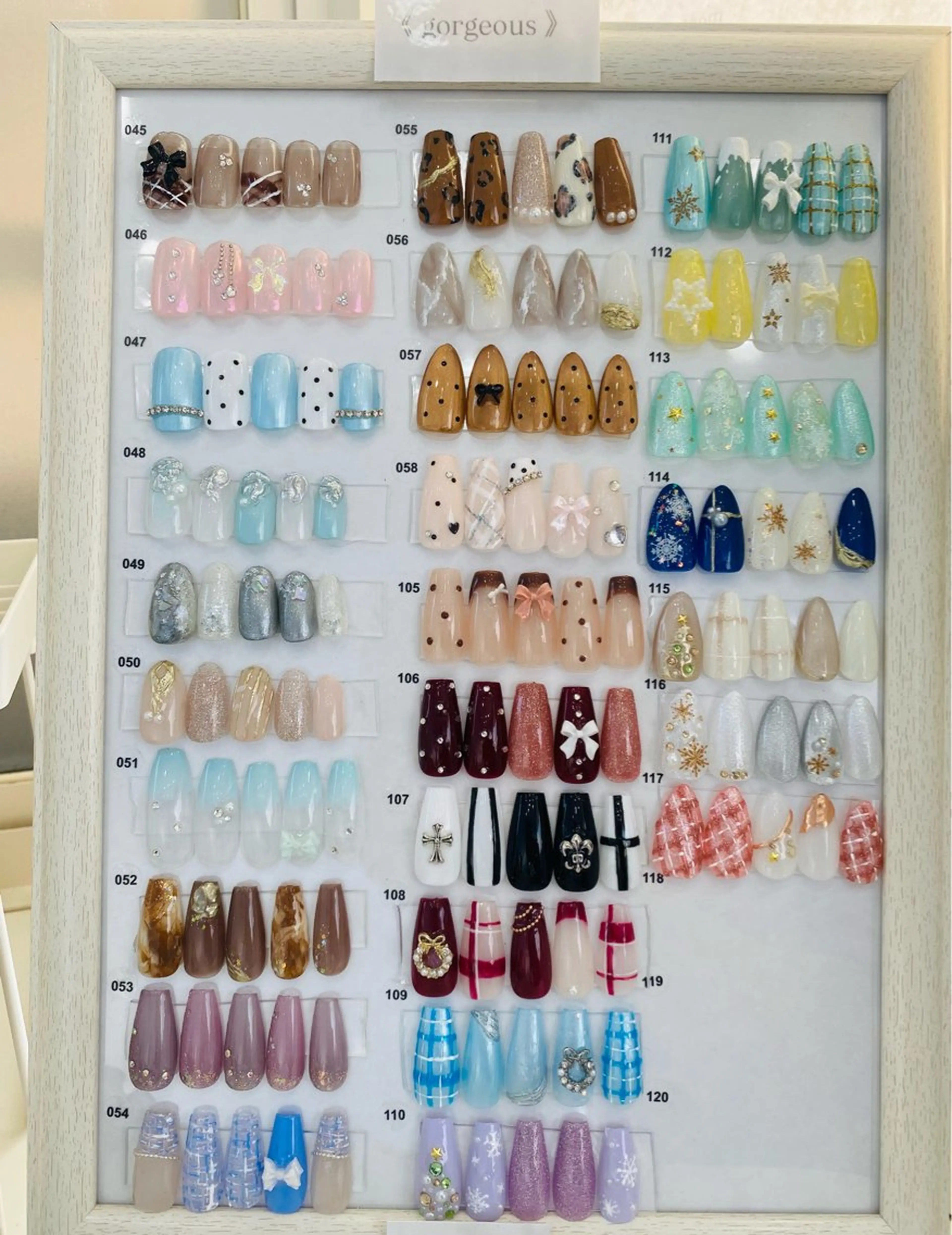 ネイル M'CLAIR所属・M'CLAIR makikoのネイルデザイン