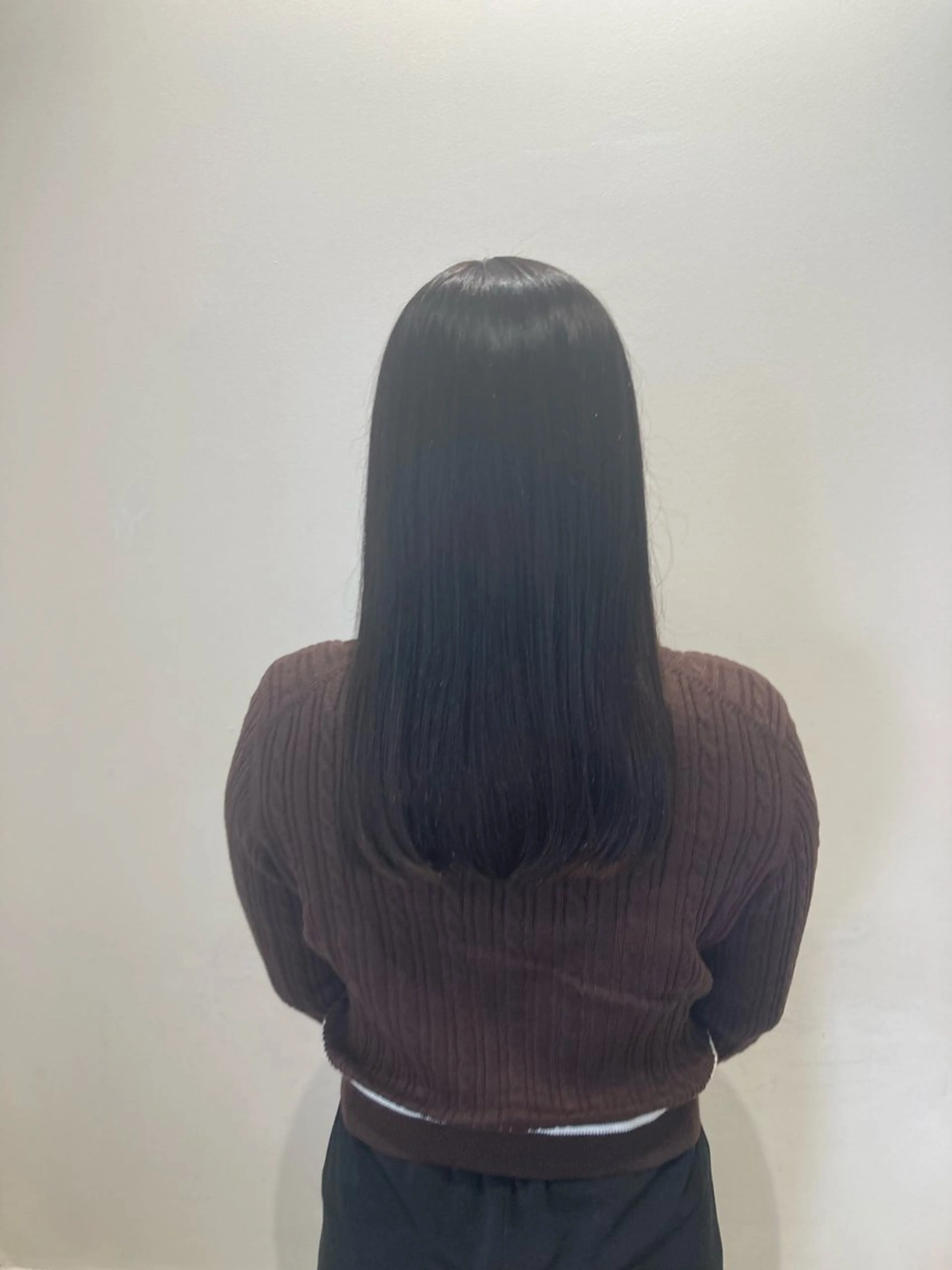 ロング カット ヘアカラー 折本 沙織のヘアスタイル