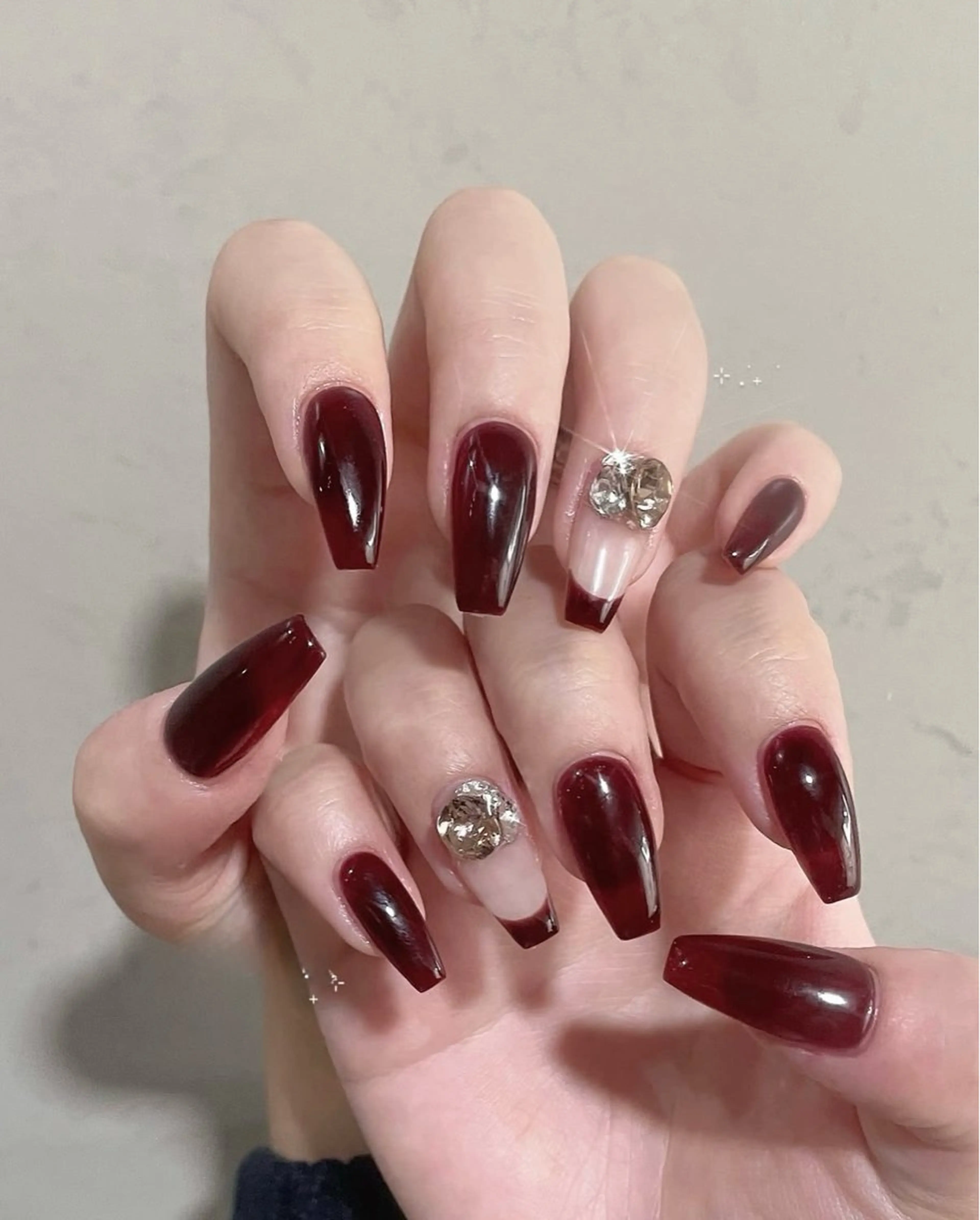 ネイル アートネイル ジェルネイル ガーリー キラキラネイル Nihonthy Nail 新宿所属・Nihonthy Nail 新宿のネイルデザイン
