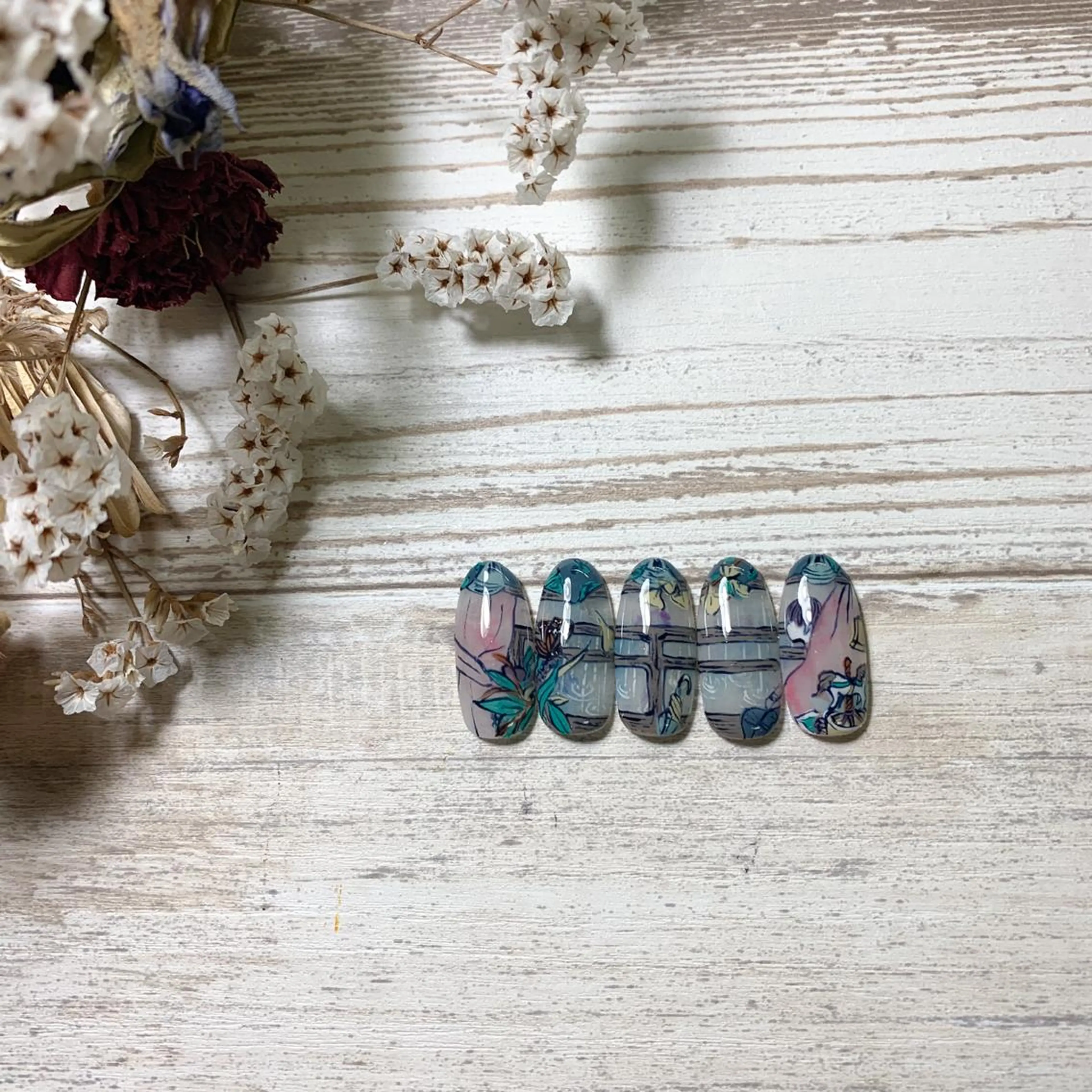 ネイル atelier　FIORITURA所属・FIORITURA aiのネイルデザイン