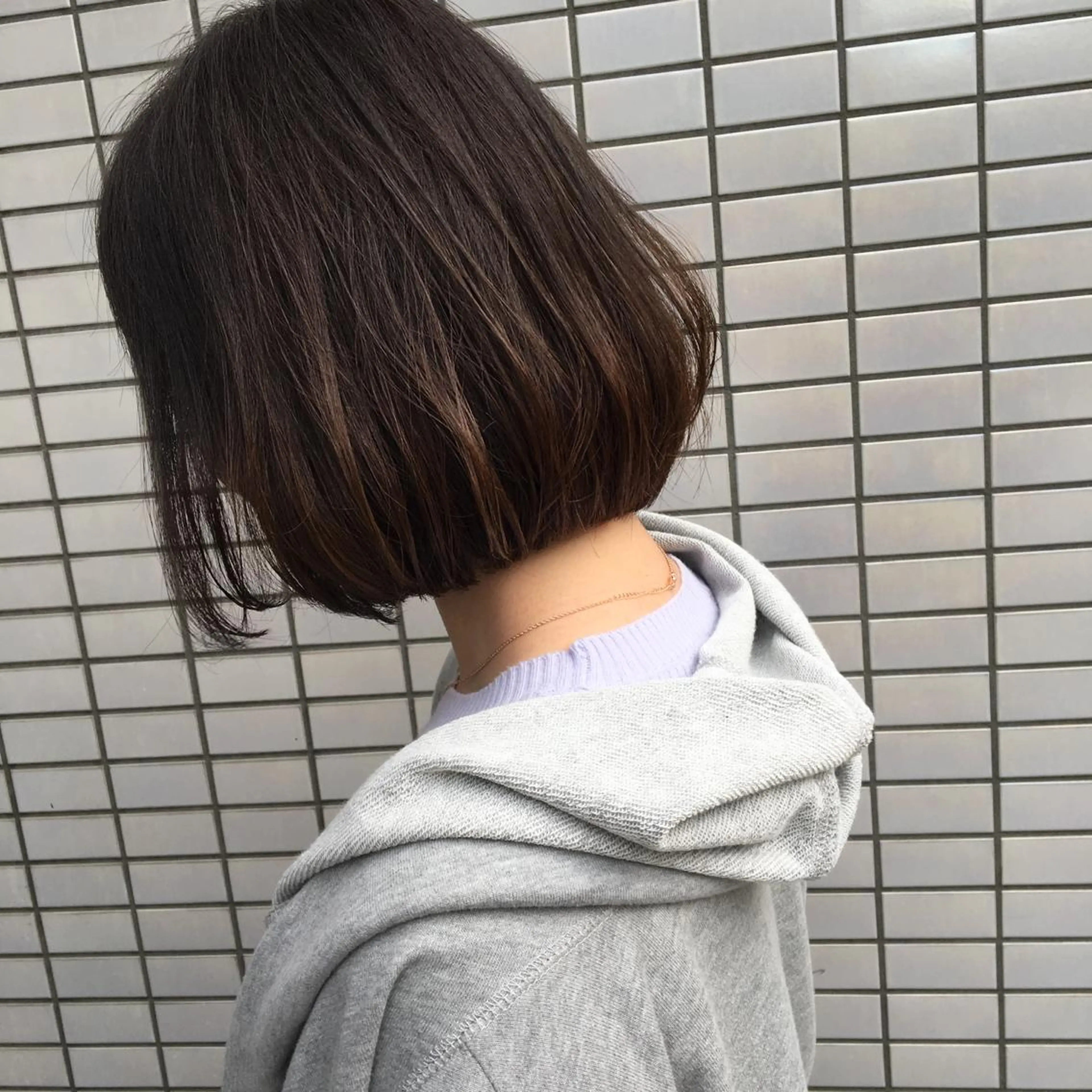 ミディアム カラー THE DAY所属・AKI HASHIMOTOのヘアスタイル