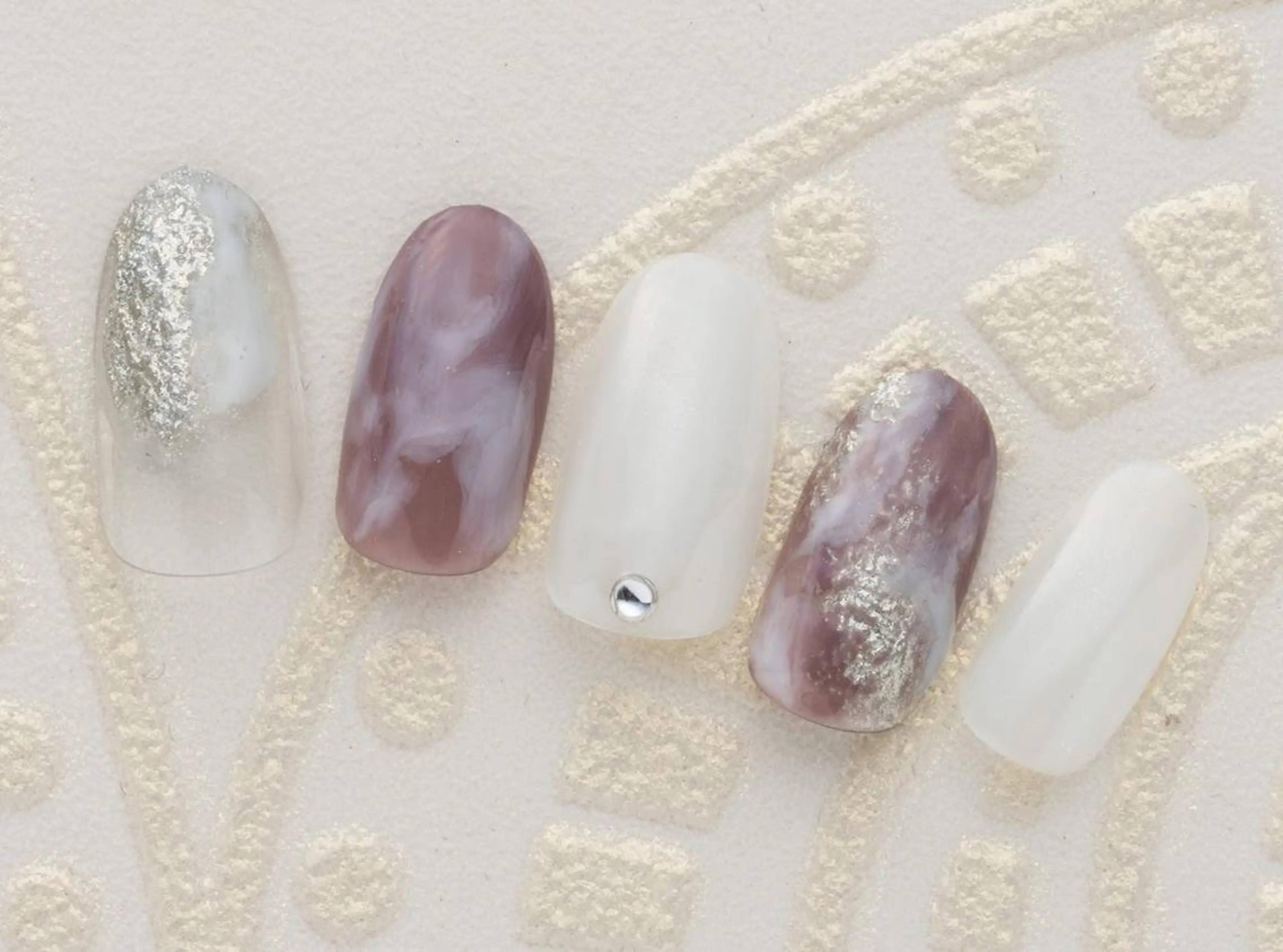 ネイル ミラーネイル ニュアンスネイル ネイルサロン Alice&Co.のその他イメージ